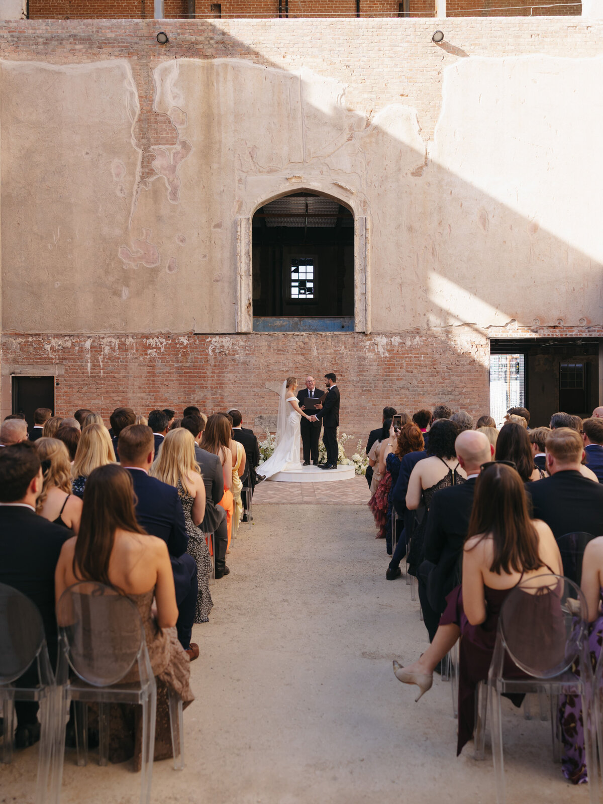 Cacie_Carroll@CacieCarroll_ElecticSpringWedding_TheAbbeyPHX_PhoenixArizona-136