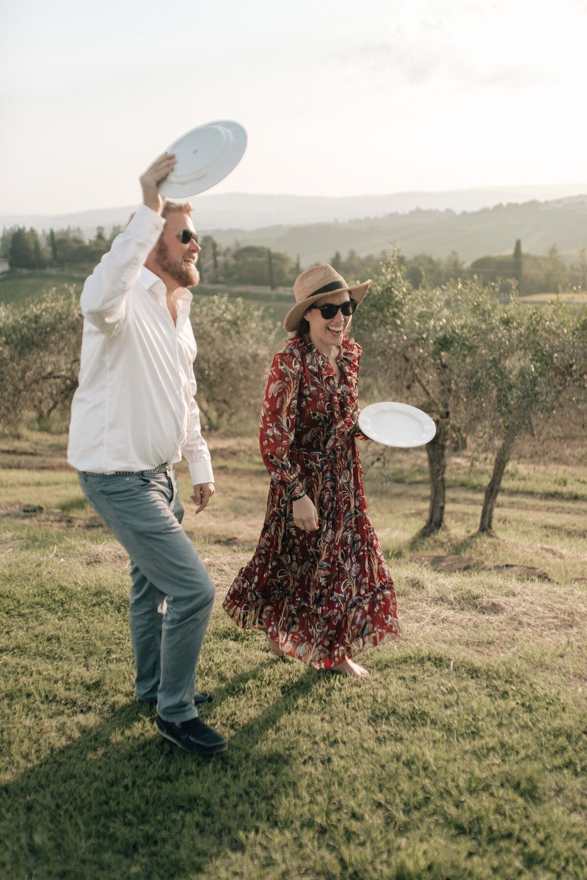 072_Tuscany_Destination_Wedding_Photographer-139_A tuscany wedding in the Chianti hills captured by Flora and Grace Wedding Photography. 