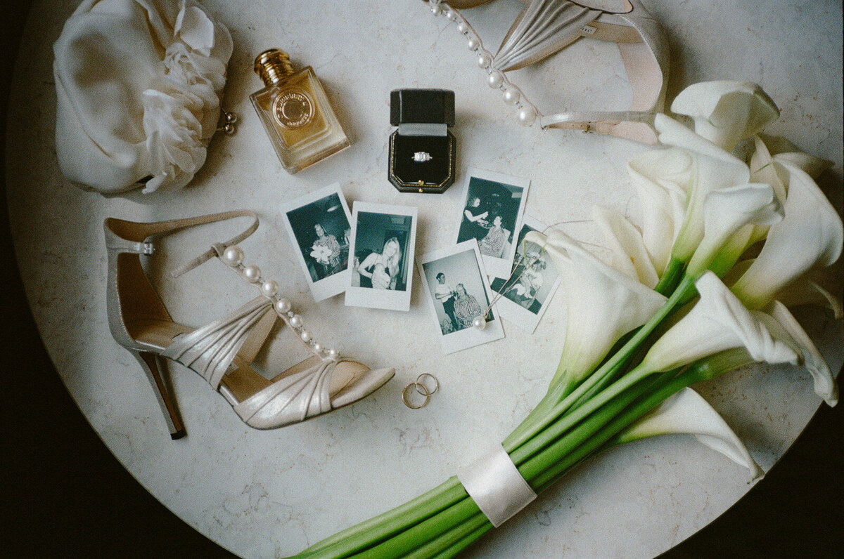 film-wedding-photographer-ireland-35mm-luxury (136)