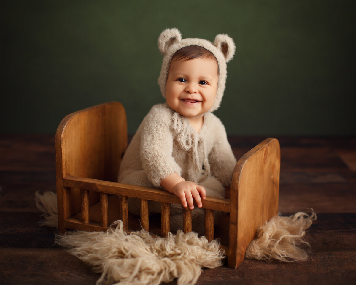 Sitter-Milestone-Photographer-Photography-Vaughan-Maple-15