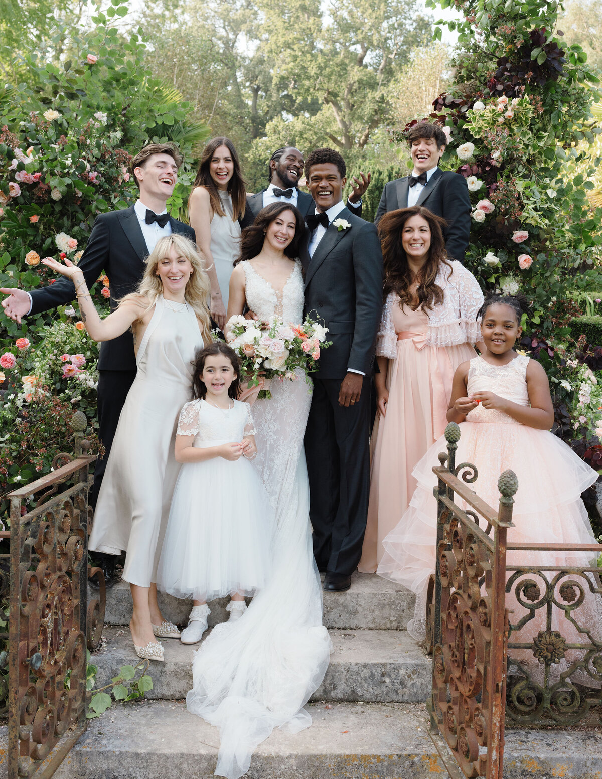 087-REVISED-077EW-ARTISTS-FAVORITES-FINALEMILIE-WHITE-PHOTOGRAPHER-230