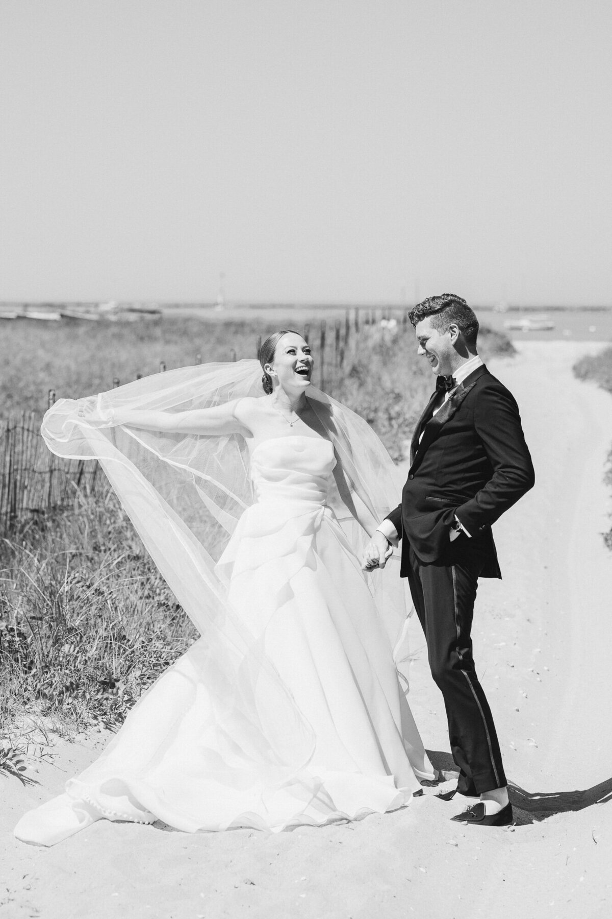 June-White-Elephant-Wedding-Zofia-012