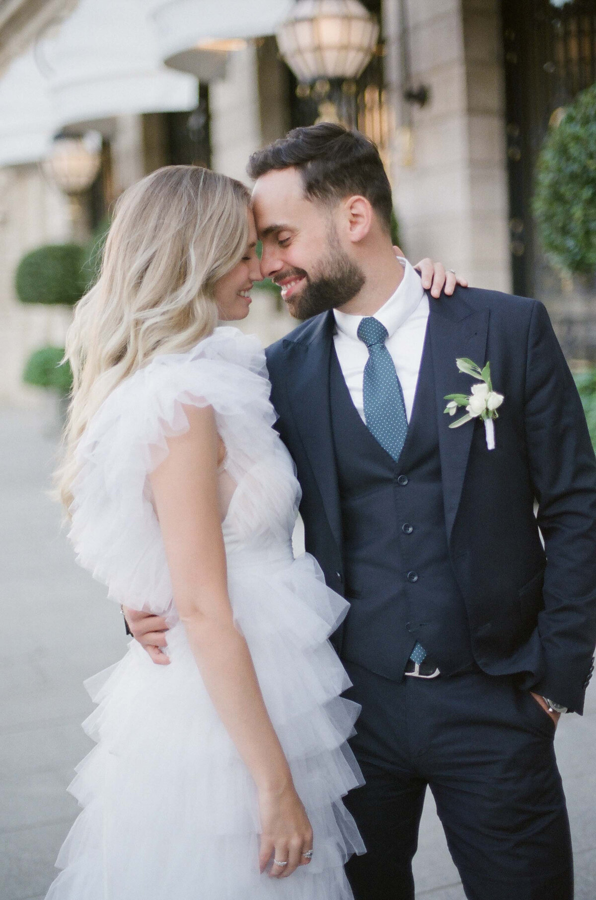 Anna_Grinets_Photography_Paris_Wedding_Photographer_Ritz_Paris_Eiffel_Tower_Destination_Wedding_00039