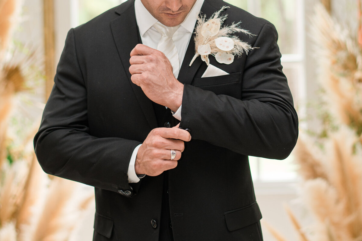 Seattle-Wedding-Photographers-Lucy-and-Lee-Photography-21