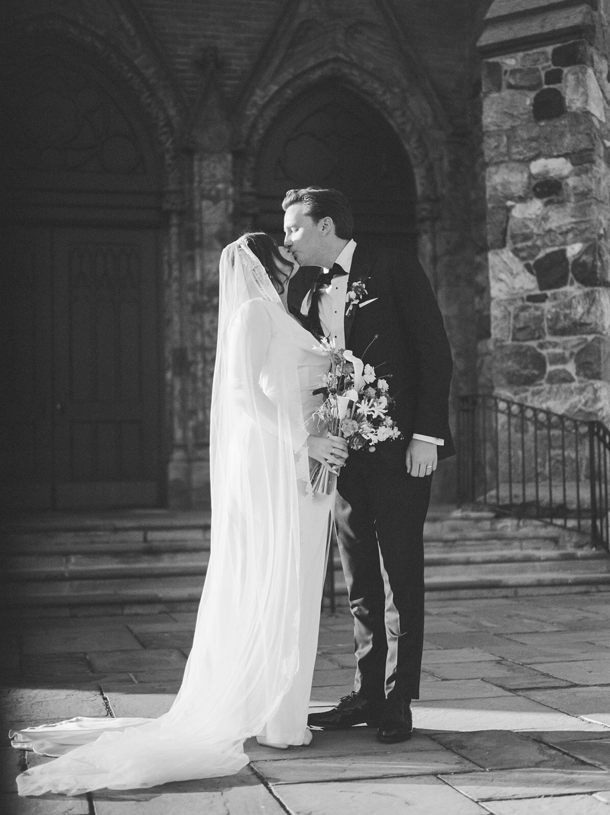 Shinola_Detroit_Wedding_Photographer-344