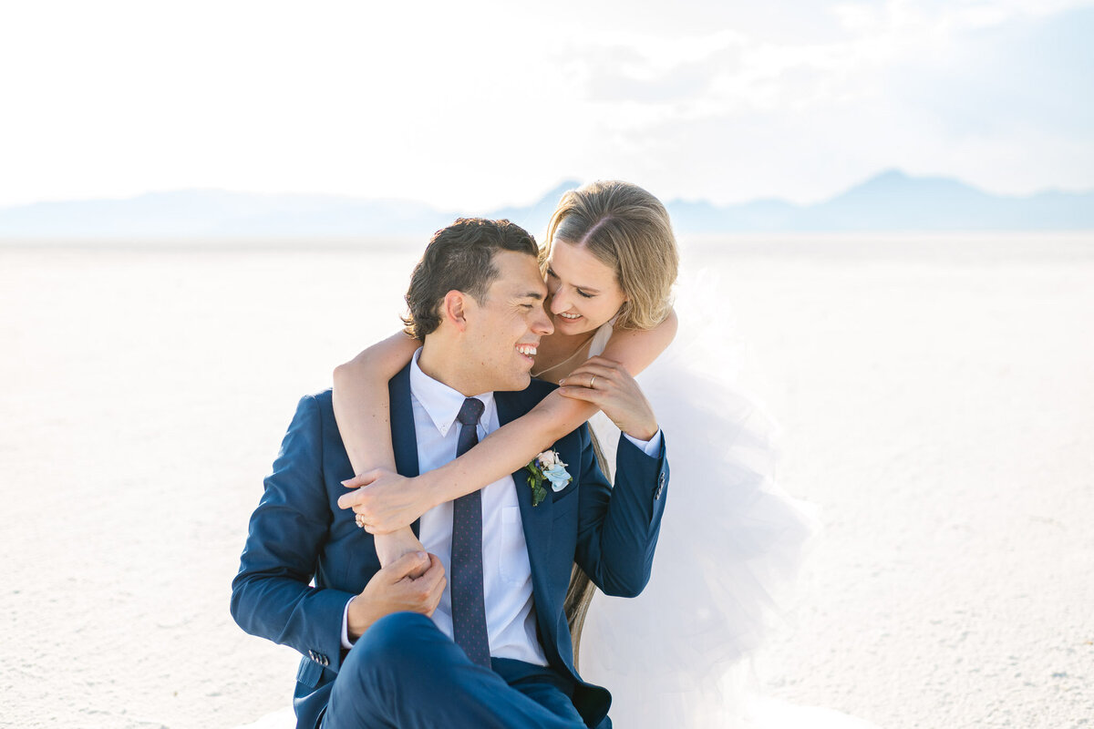 tiffani-willie-utah-salt-flats-elopement-0024