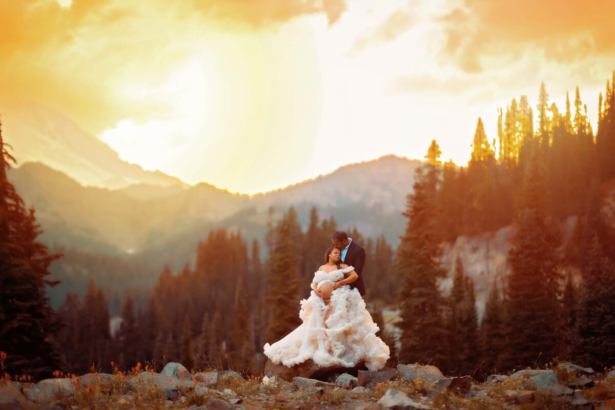 Chicago maternity client closet