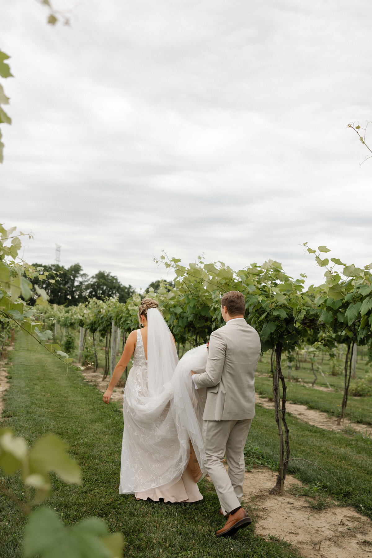 timeless_wedding_photography_indiana107