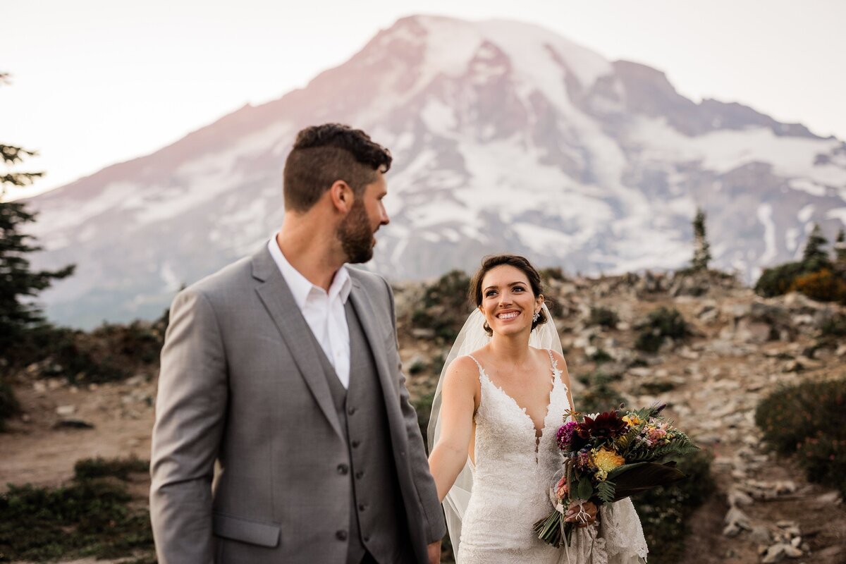 Mount-Rainier-Elopement-Megan-Montalvo-16