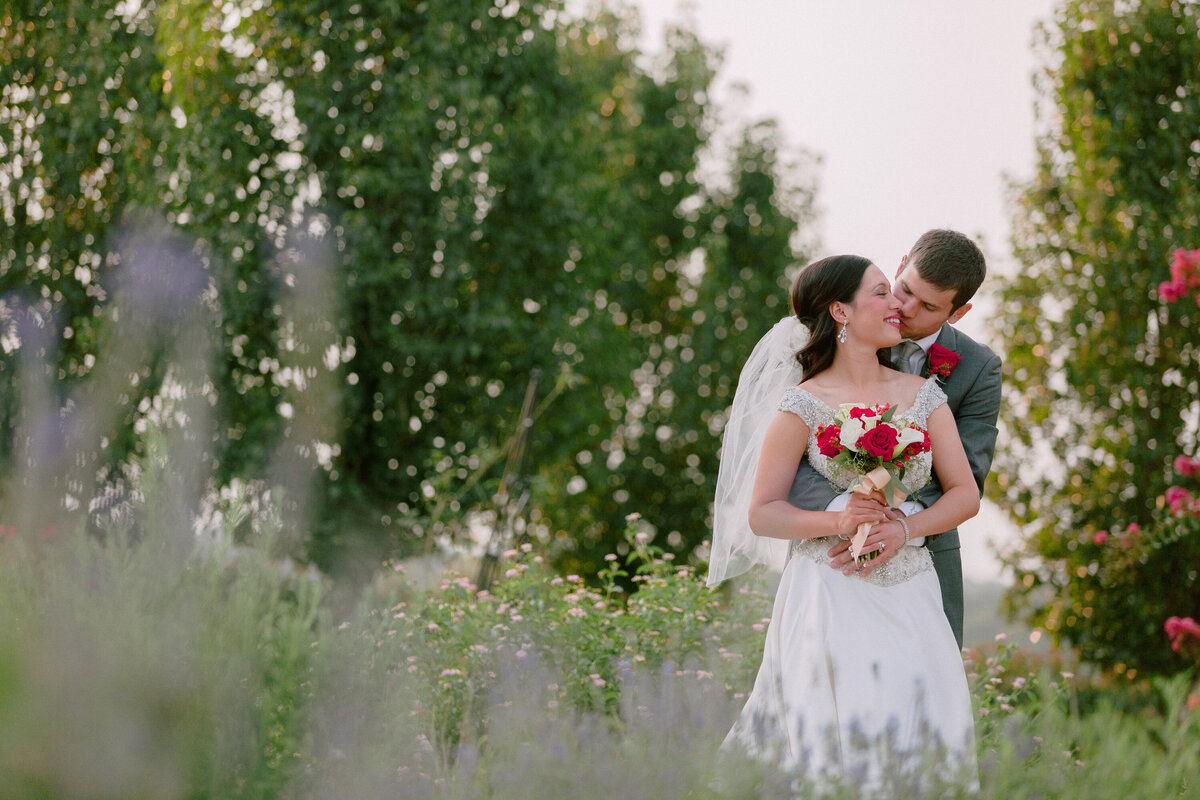 san_antonio_austin_texas_wedding_photographer-Gardens-Cranesbury-View-LnG-1245