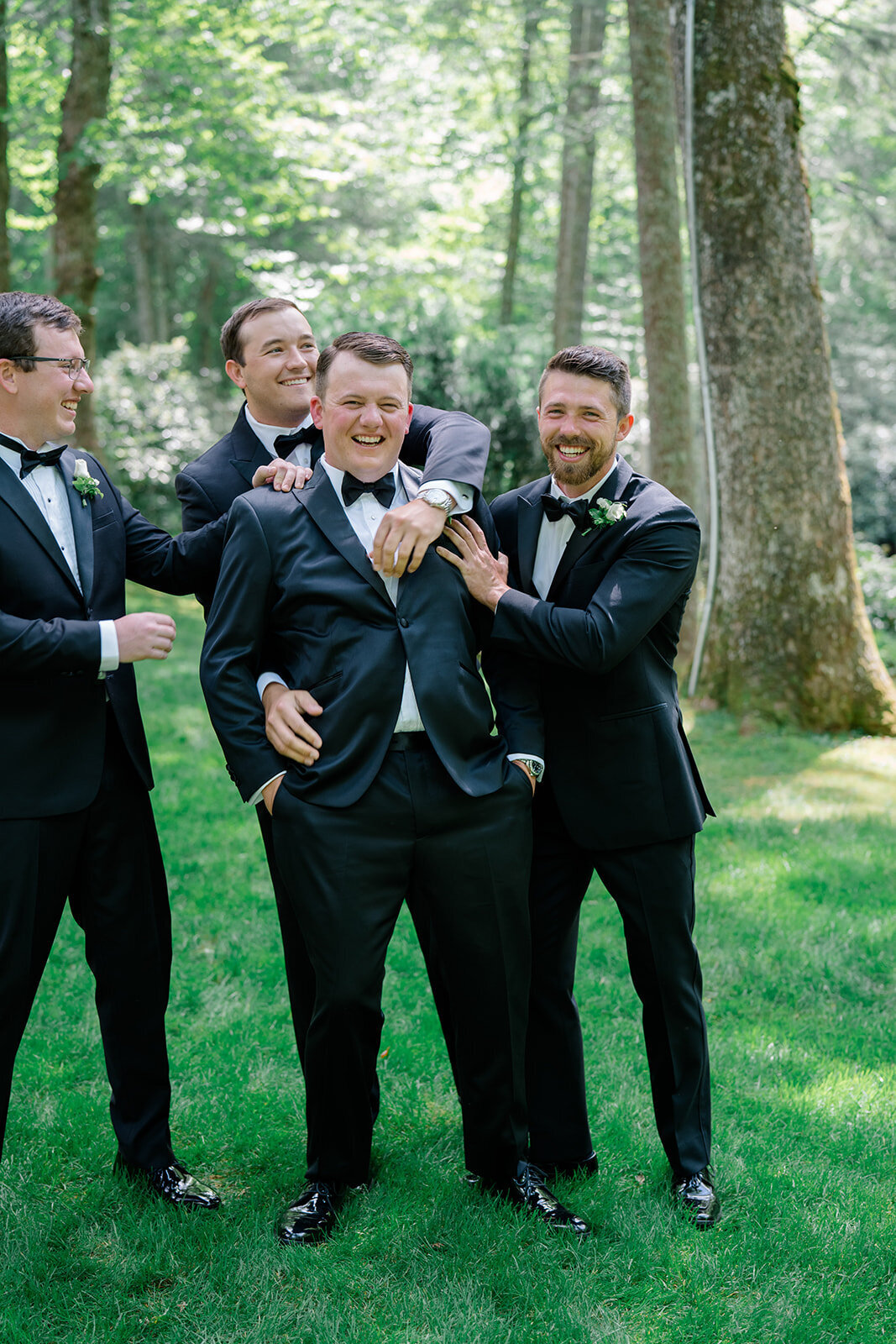 Spring_destination_wedding_the_farm_at_old_edwards_highlands_nc_north_carolina_mountain_wedding_Wedding__Kailee_DiMeglio_Photography-372