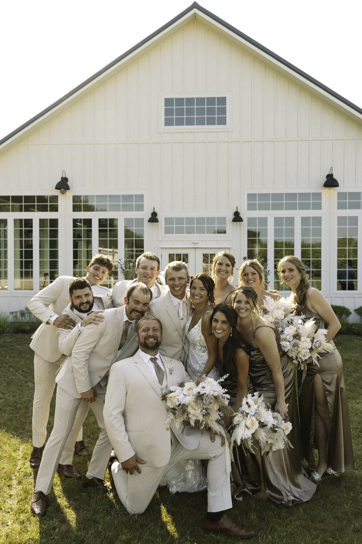 2 Peck & Bushel Wisconsin Wedding Venue Midwest Wedding Photographer-207