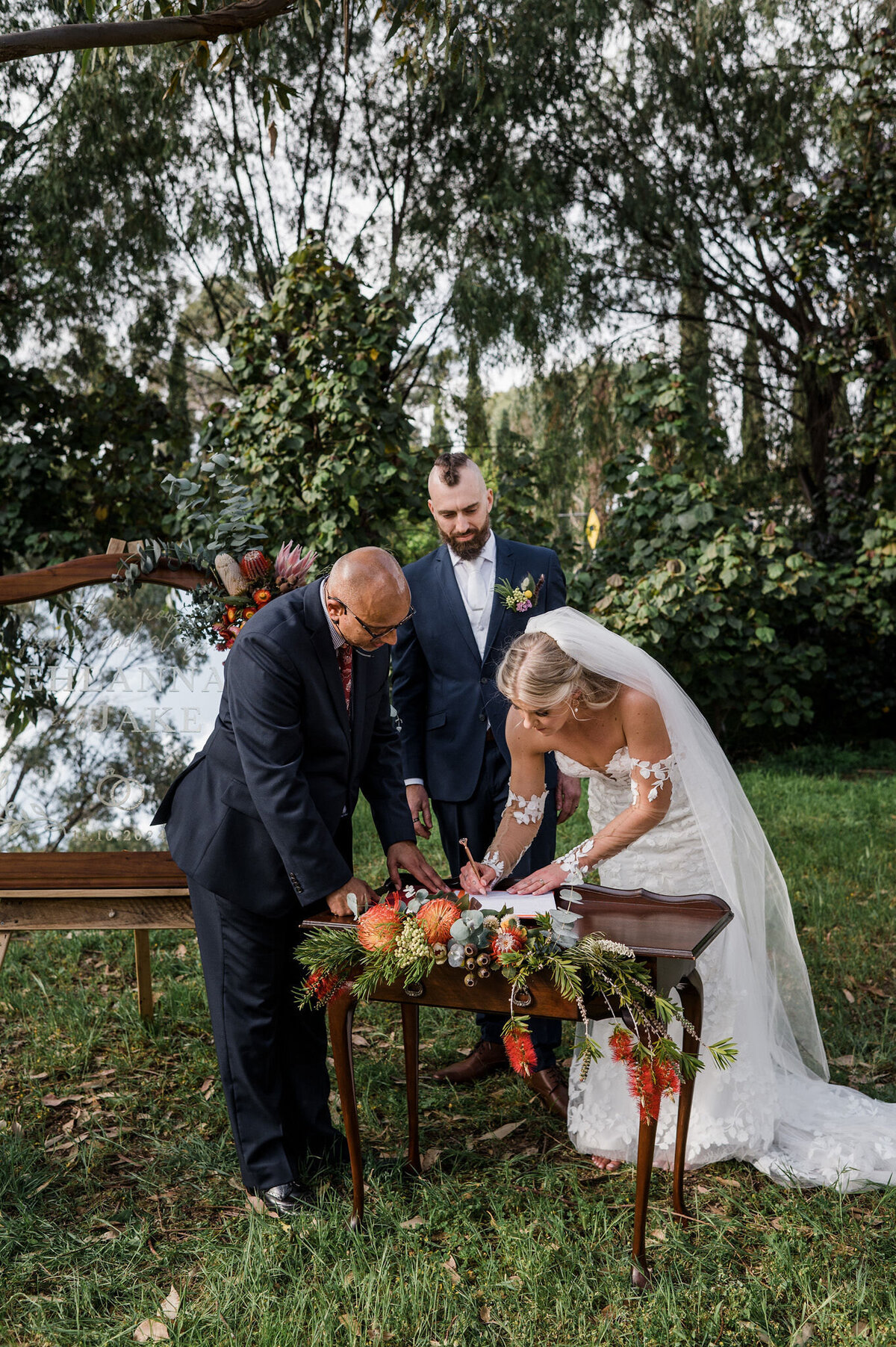 ehlanna-jake-backyard-falcon-wedding-freedom-garvey-photographer-031