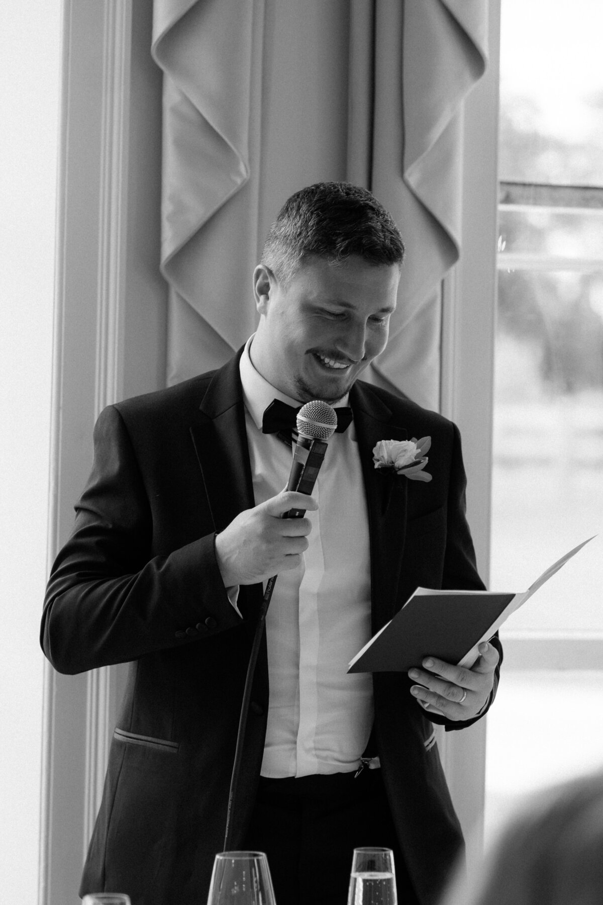 grace-dove-photography-eastington-park-wedding (17)