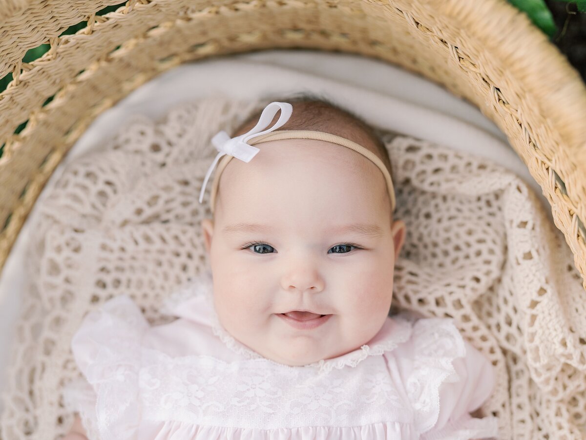 six month baby milestone photographer