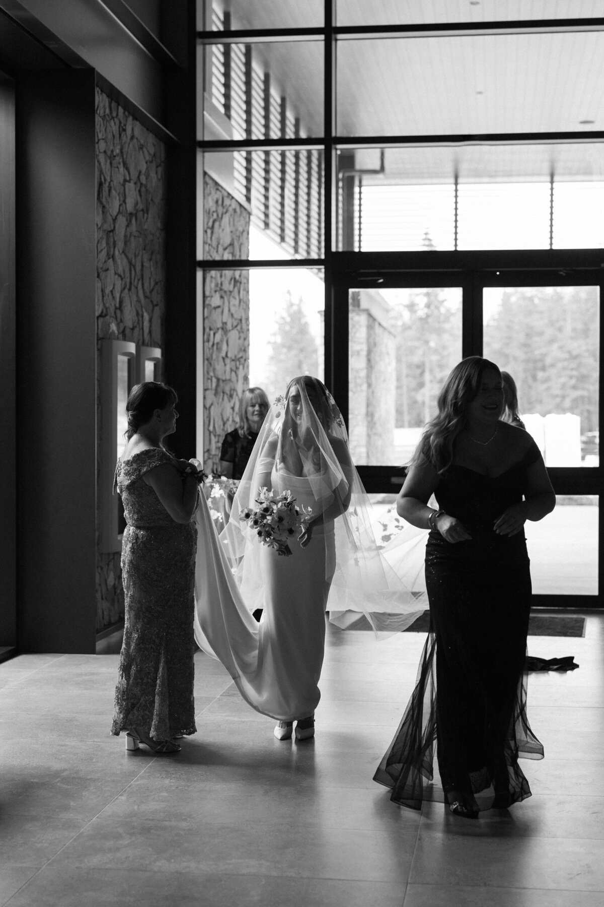 TSP-EMMA+SAM-WEDDING-35