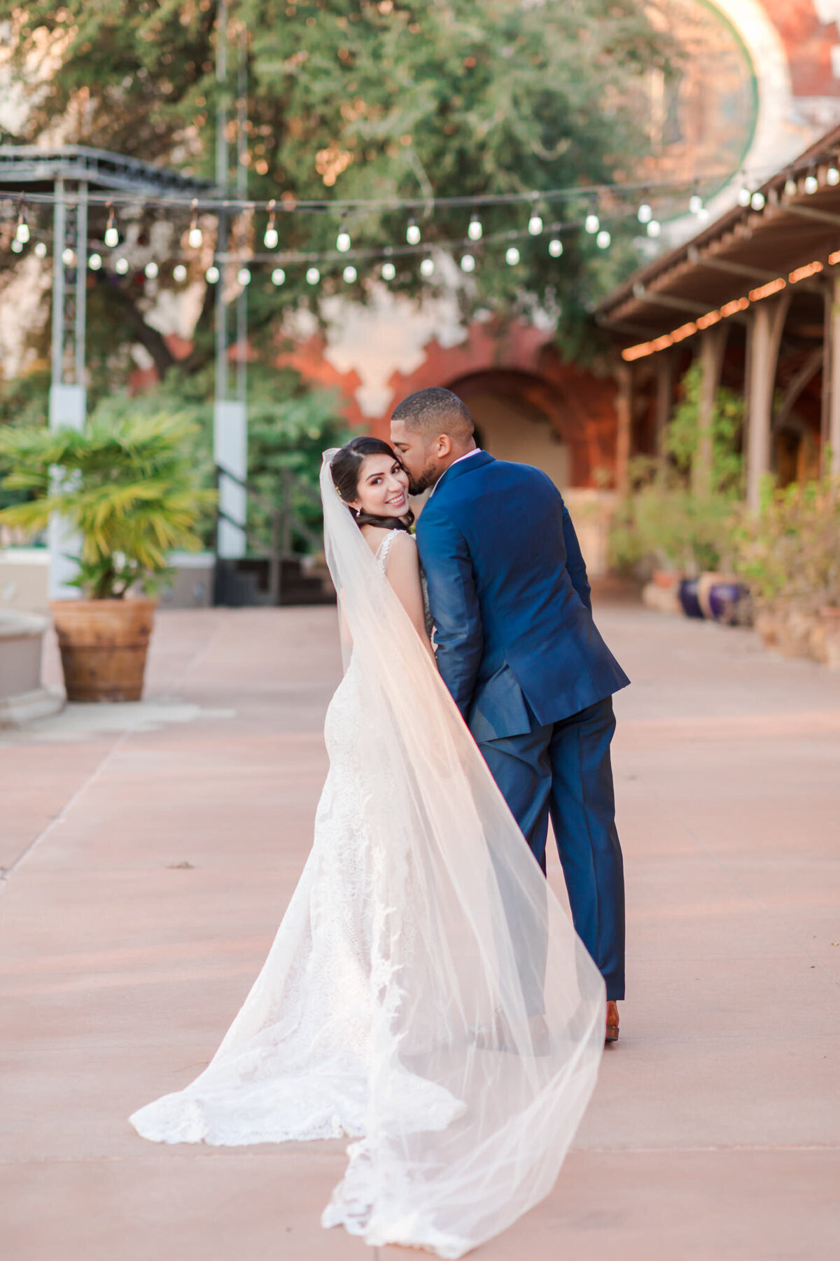 Wedding-At-Sunset-Station-Gaines-Dawn-Elizabeth-Studios-0035