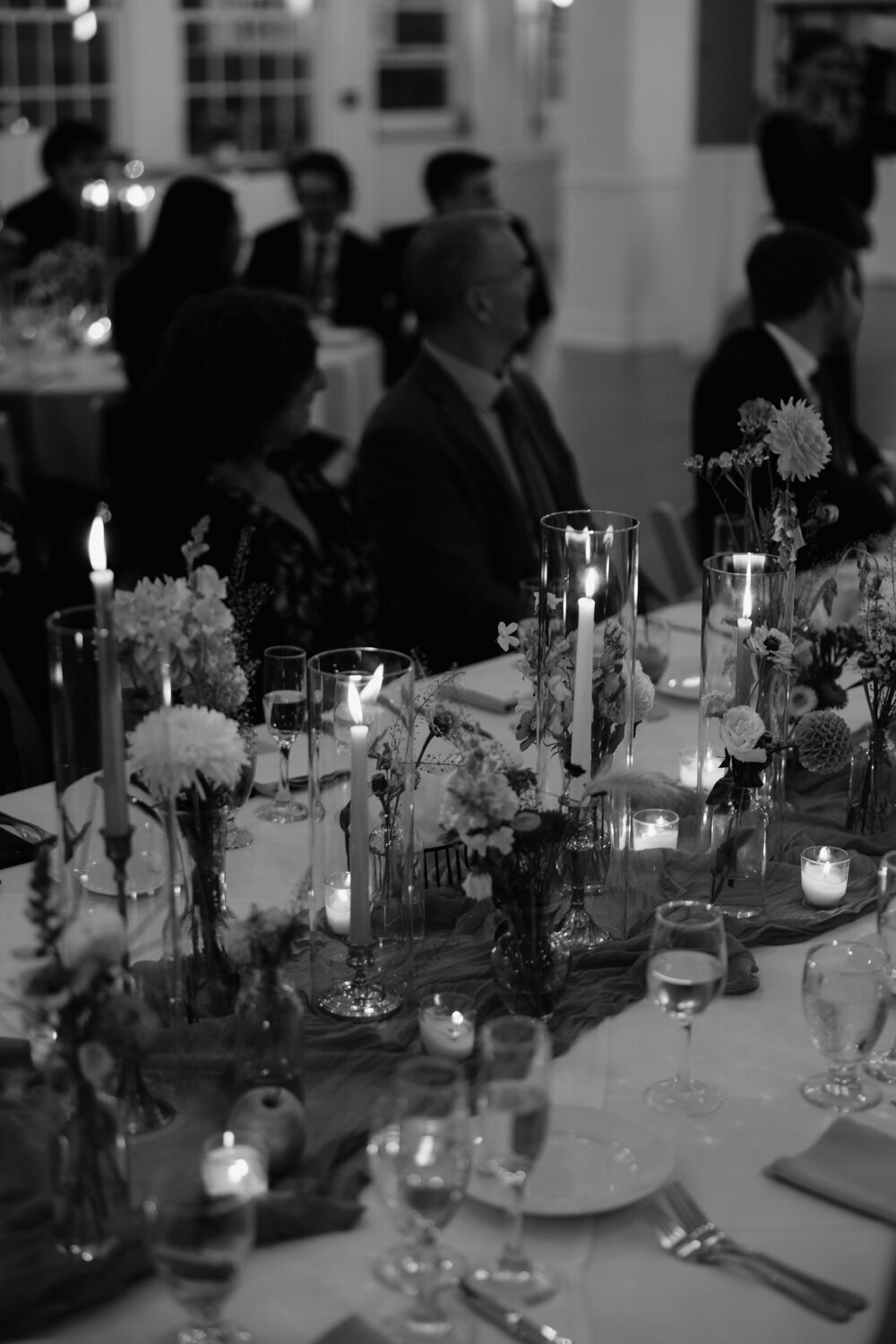 Emerson-Park-Finger-Lakes-Summer-Wedding-19