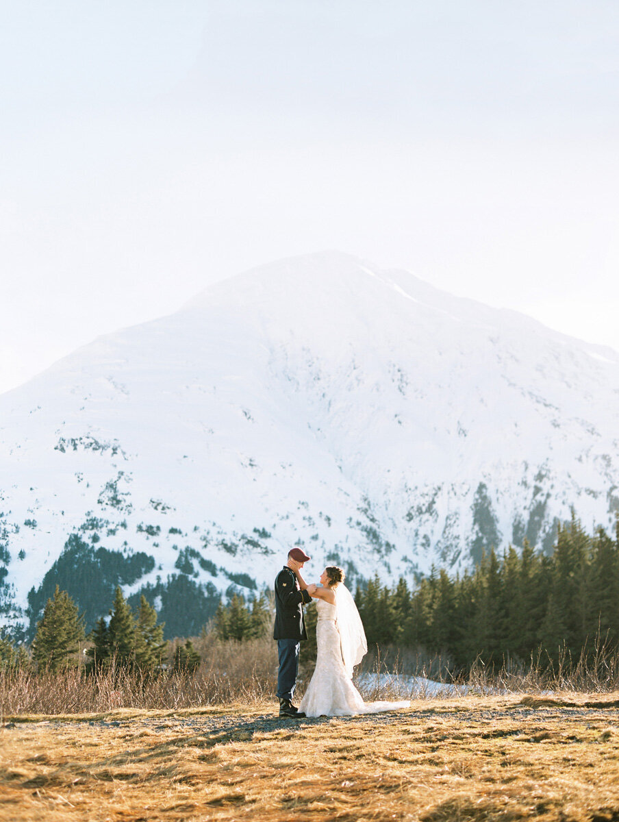 Alaska_Wedding_Elopement_CorinneGraves_1015