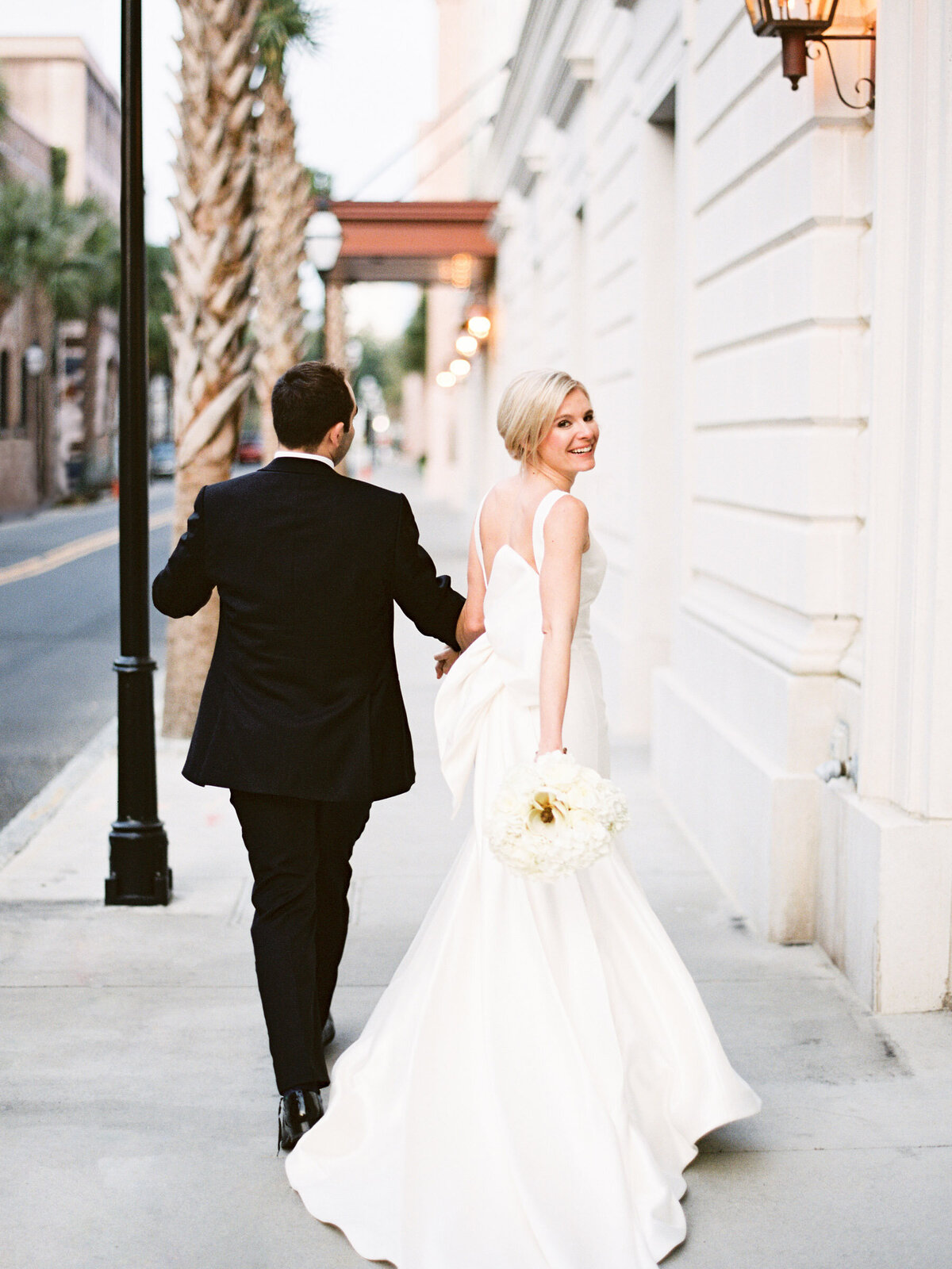 weddings-photos-at-hotel-bennett-charleston-philip-casey-029