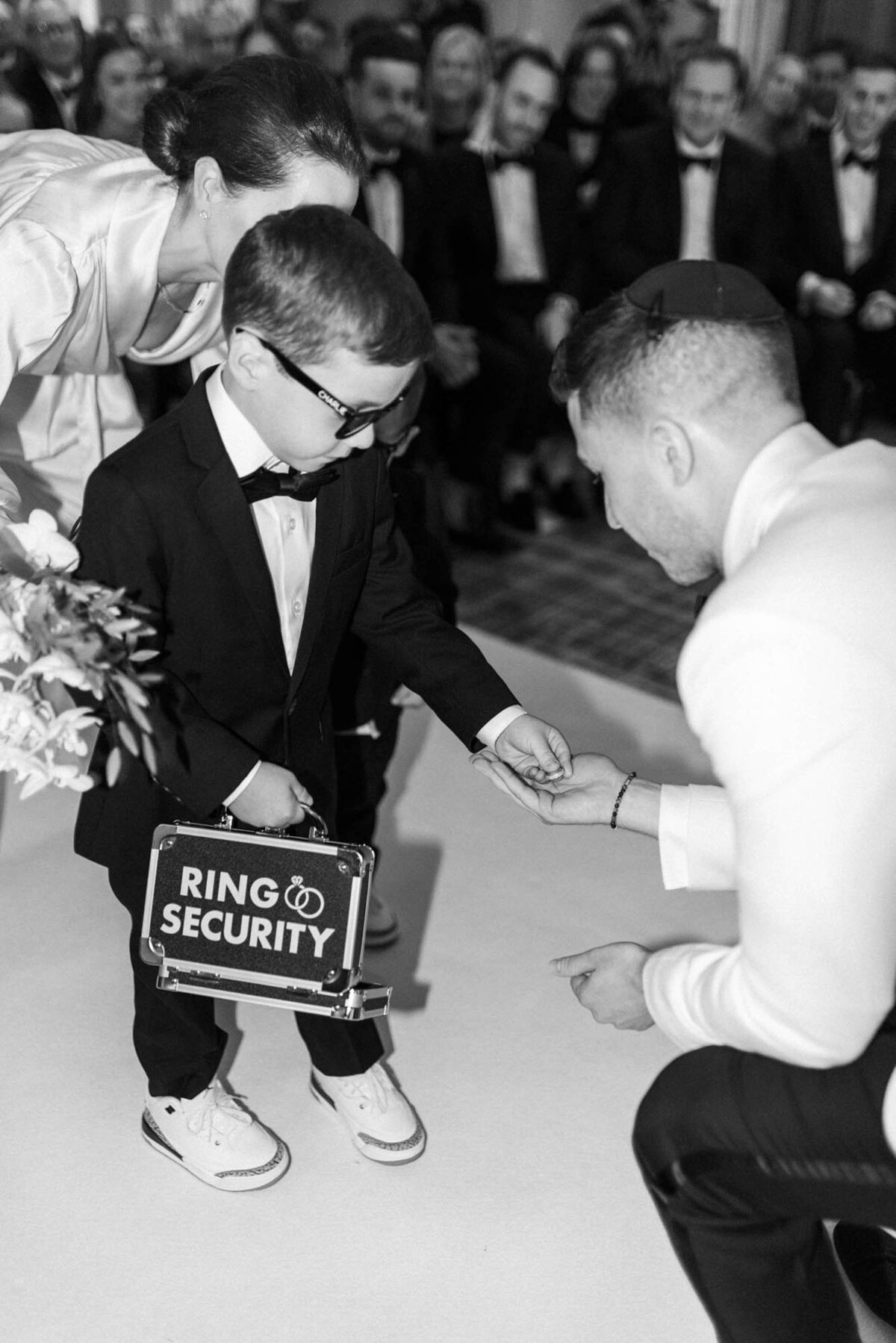 515-Four-Seasons-Toronto-Canada-Bailey-Cody-Wedding-32