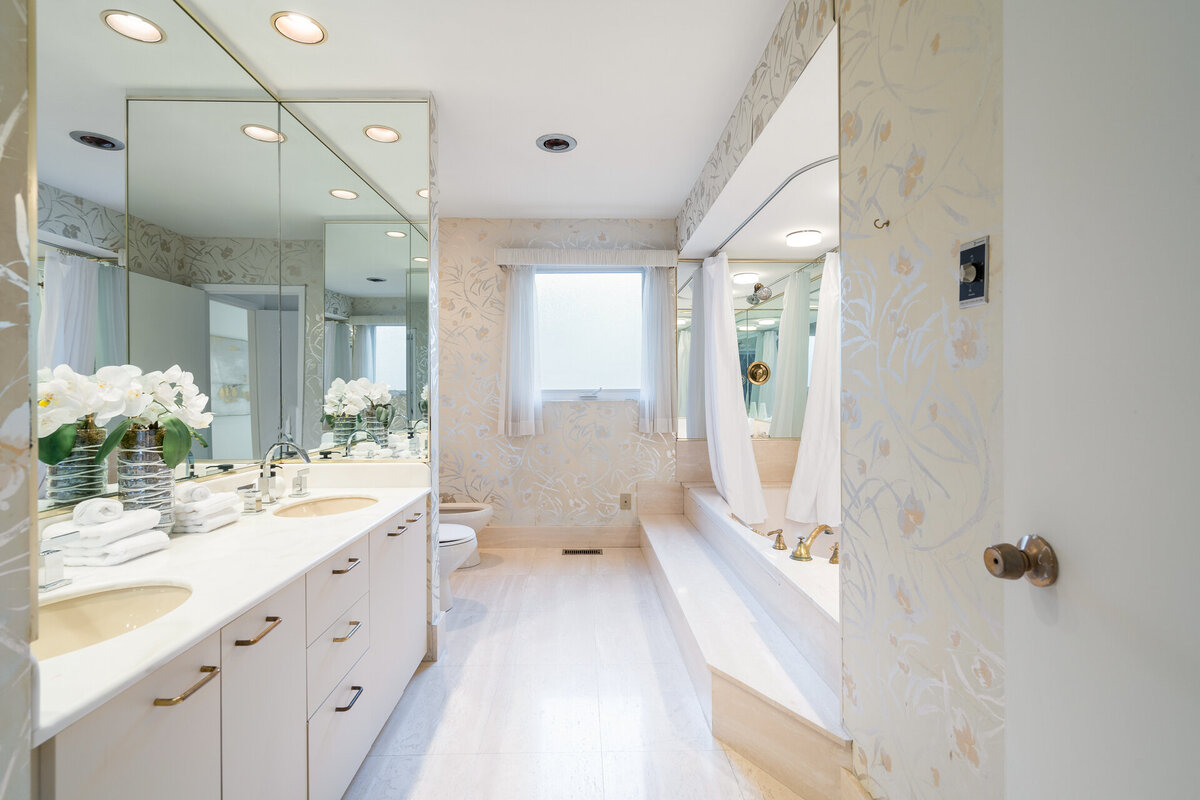 083_Master Ensuite