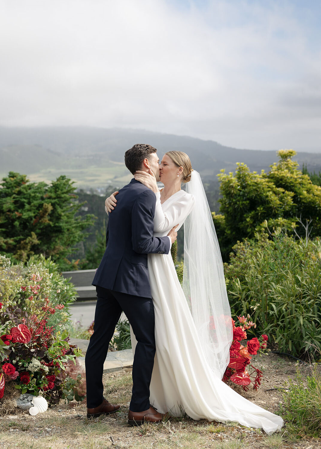 Kaitlyn-and-Luke-coastal-carmel-wedding-northern-california-photographer-06