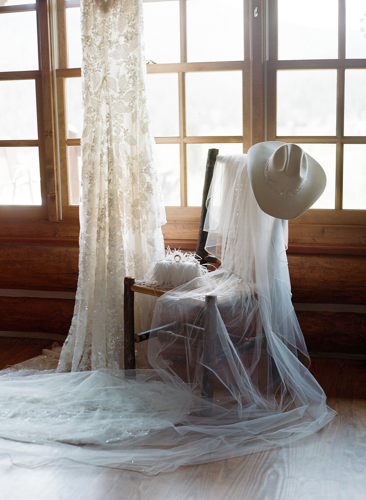 642694_0015Shannon&CamElkhornranchweddingmontana(1)
