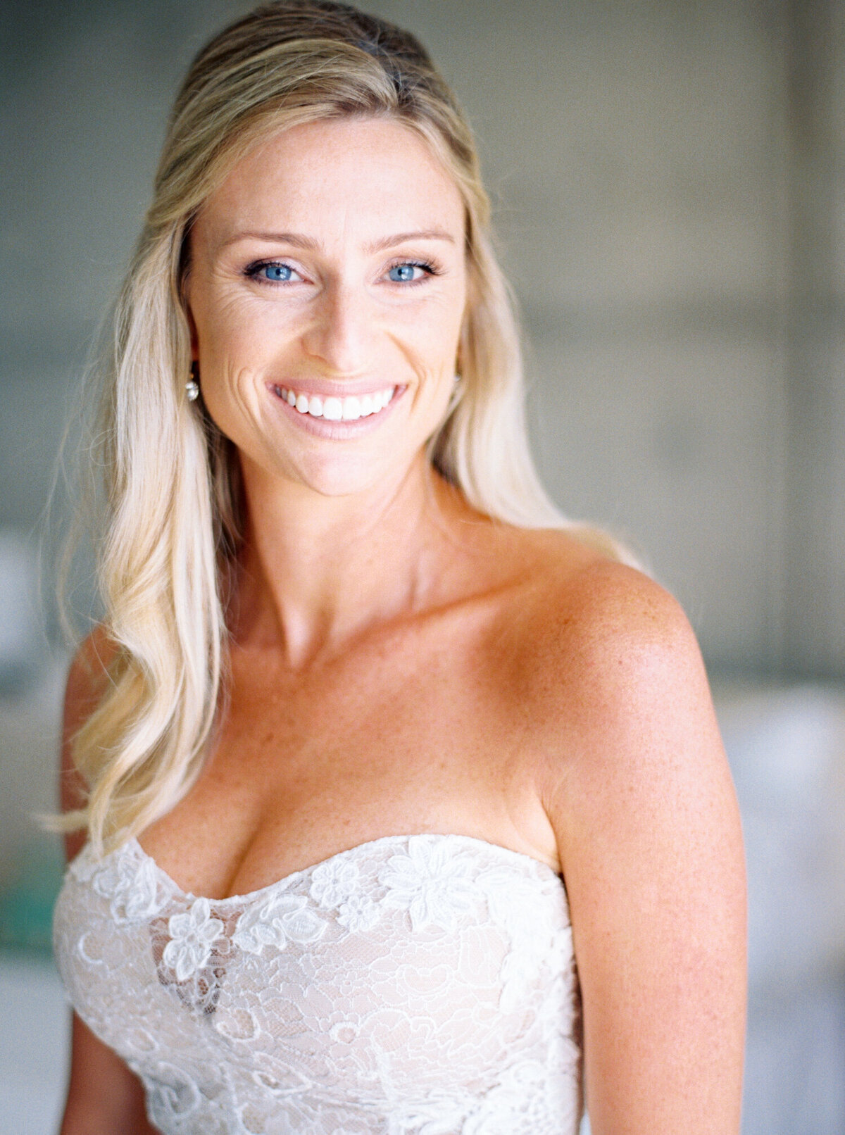 Leah + Chris | Hawaii Wedding & Lifestyle Photography | Ashley Goodwin Photography