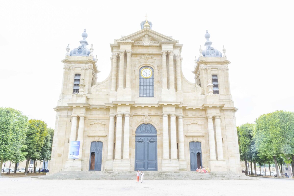 Cathédrale Saint Louis-1
