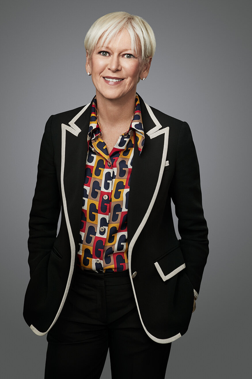 Stylish portrait of Joanna Coles in a modern outfit, captured by Ylva Erevall.