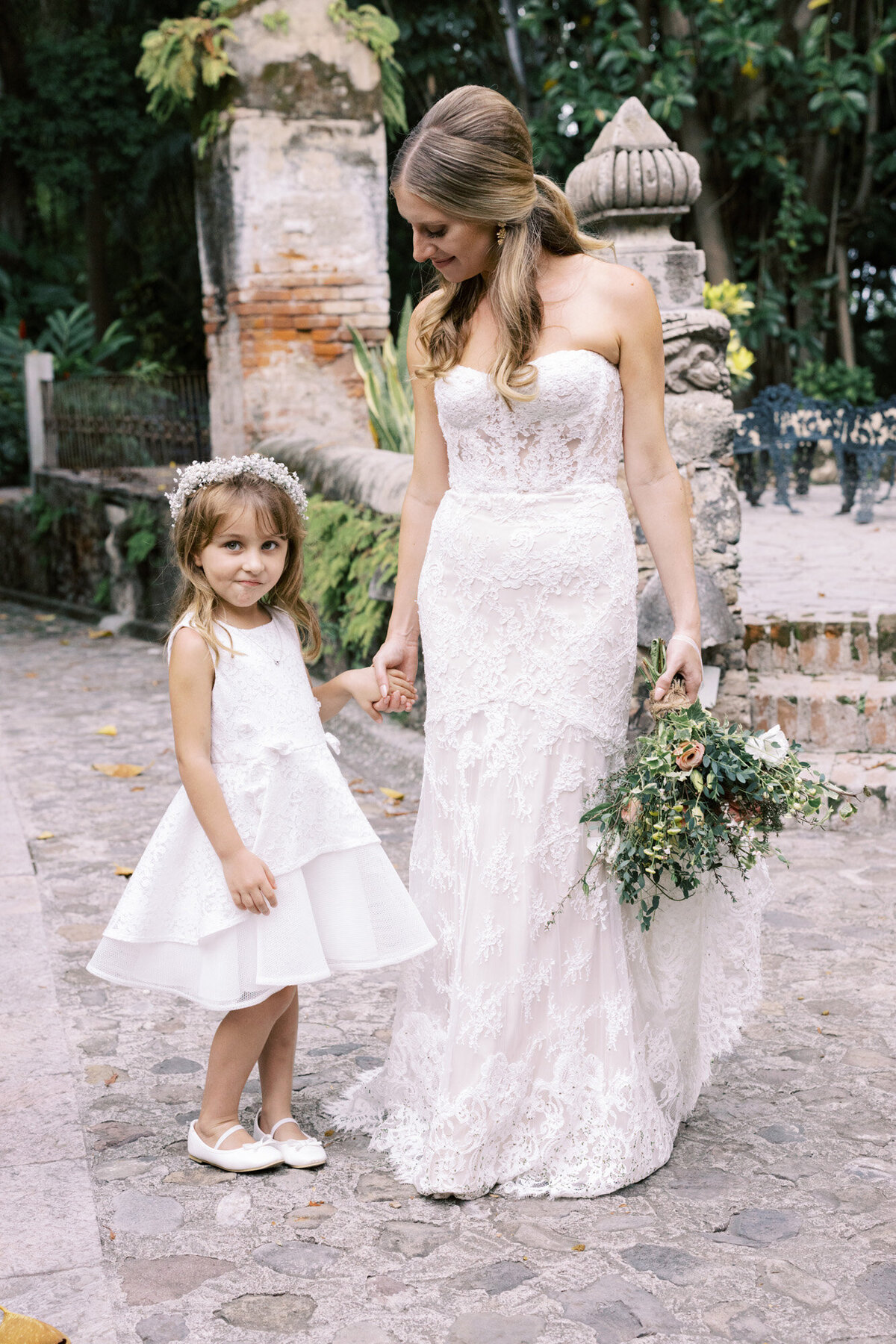 Central_Mexico_Destination_Wedding_CorinneGraves_1100