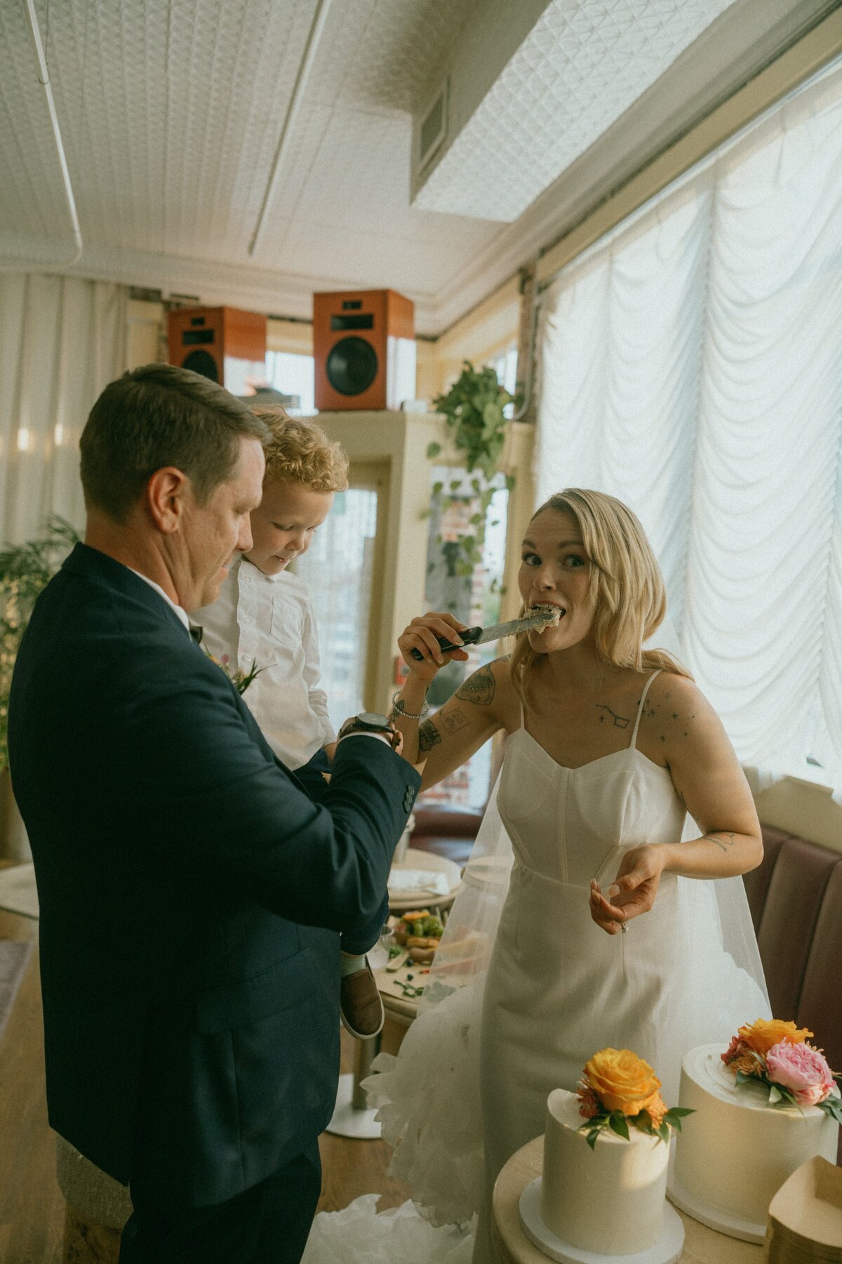 Kansas City Wedding Photographer _ Documentary wedding photographer _ KC Engagement Photographer _-105