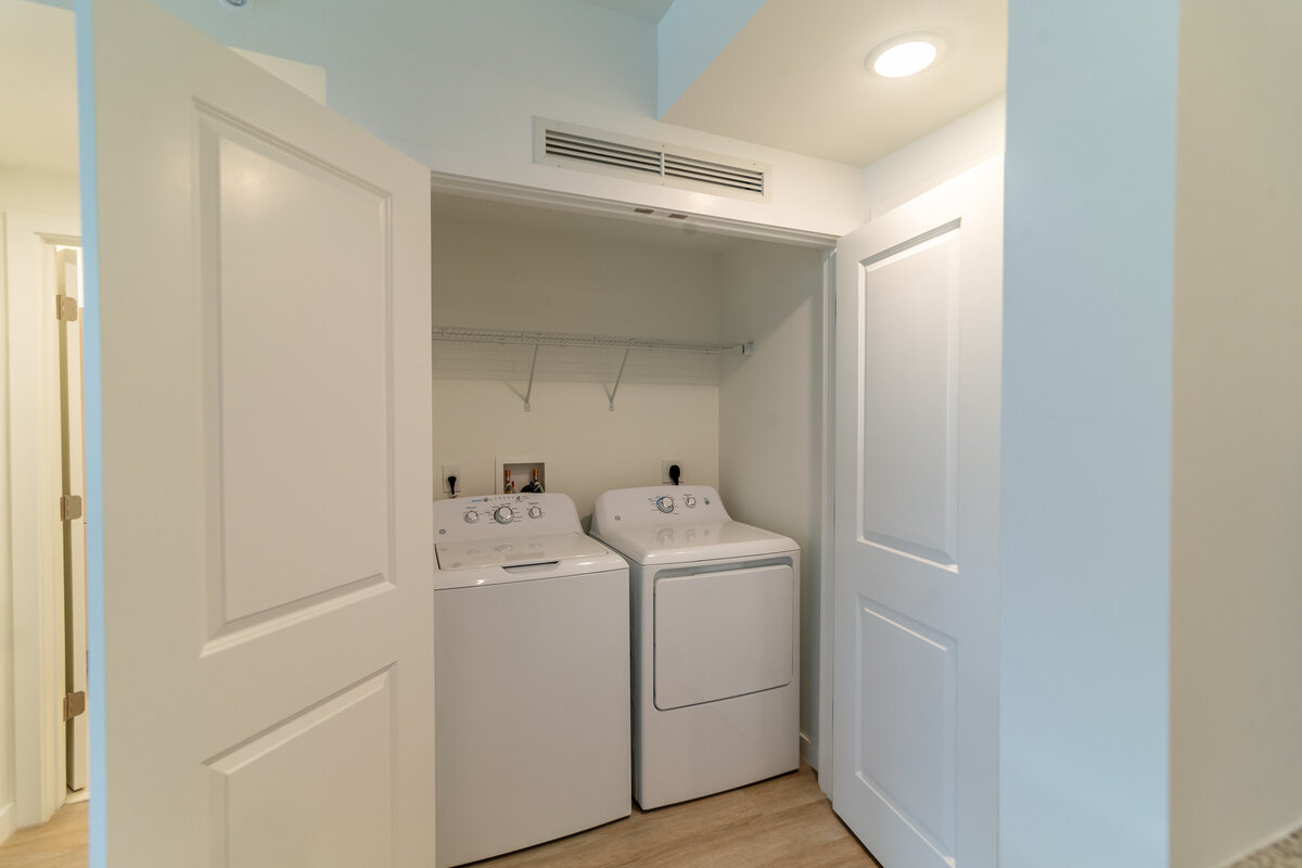 062524BERKELYPALMBEACH-73