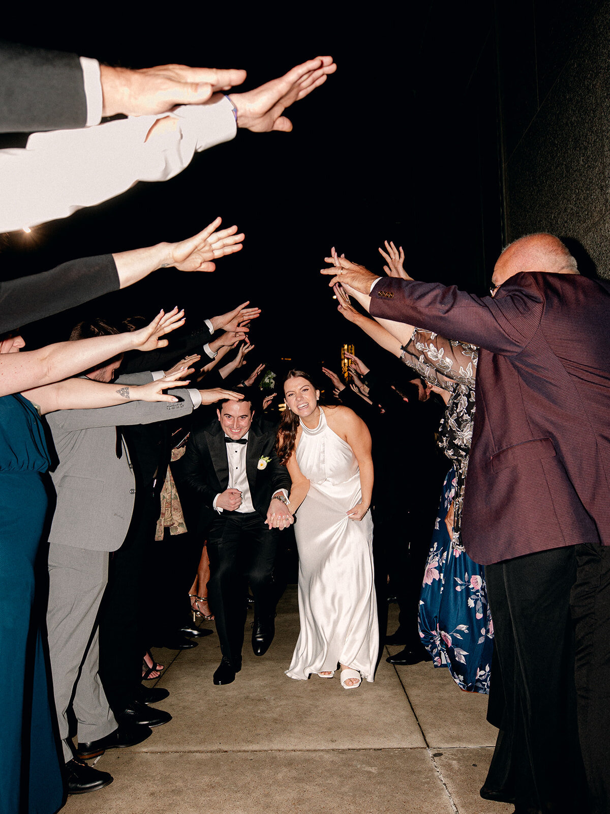 2024-04-20_Vittoria+NicholasBertlingWedding_MollyMurphyPhotography-88