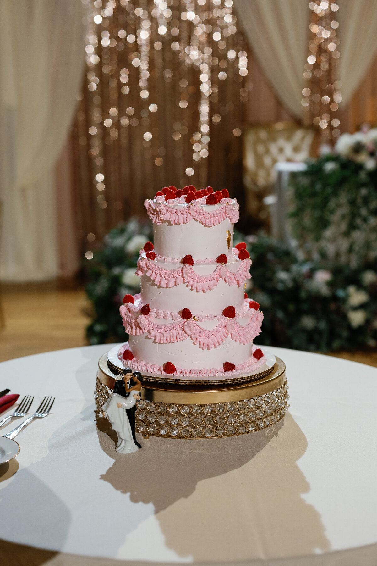 Detroit-Masonic-Temple-Wedding-12