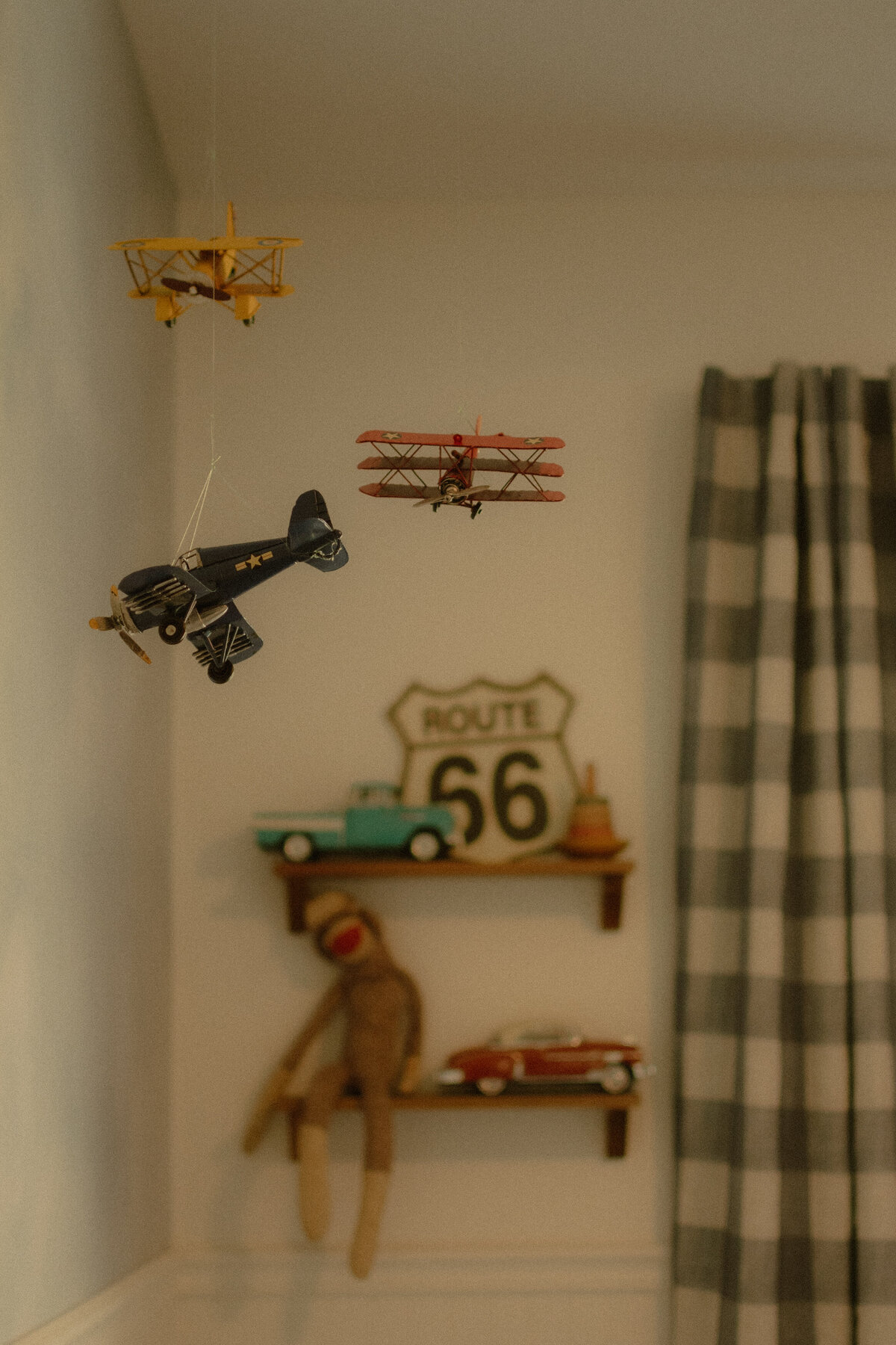newborn-in-home-new-home-session-16