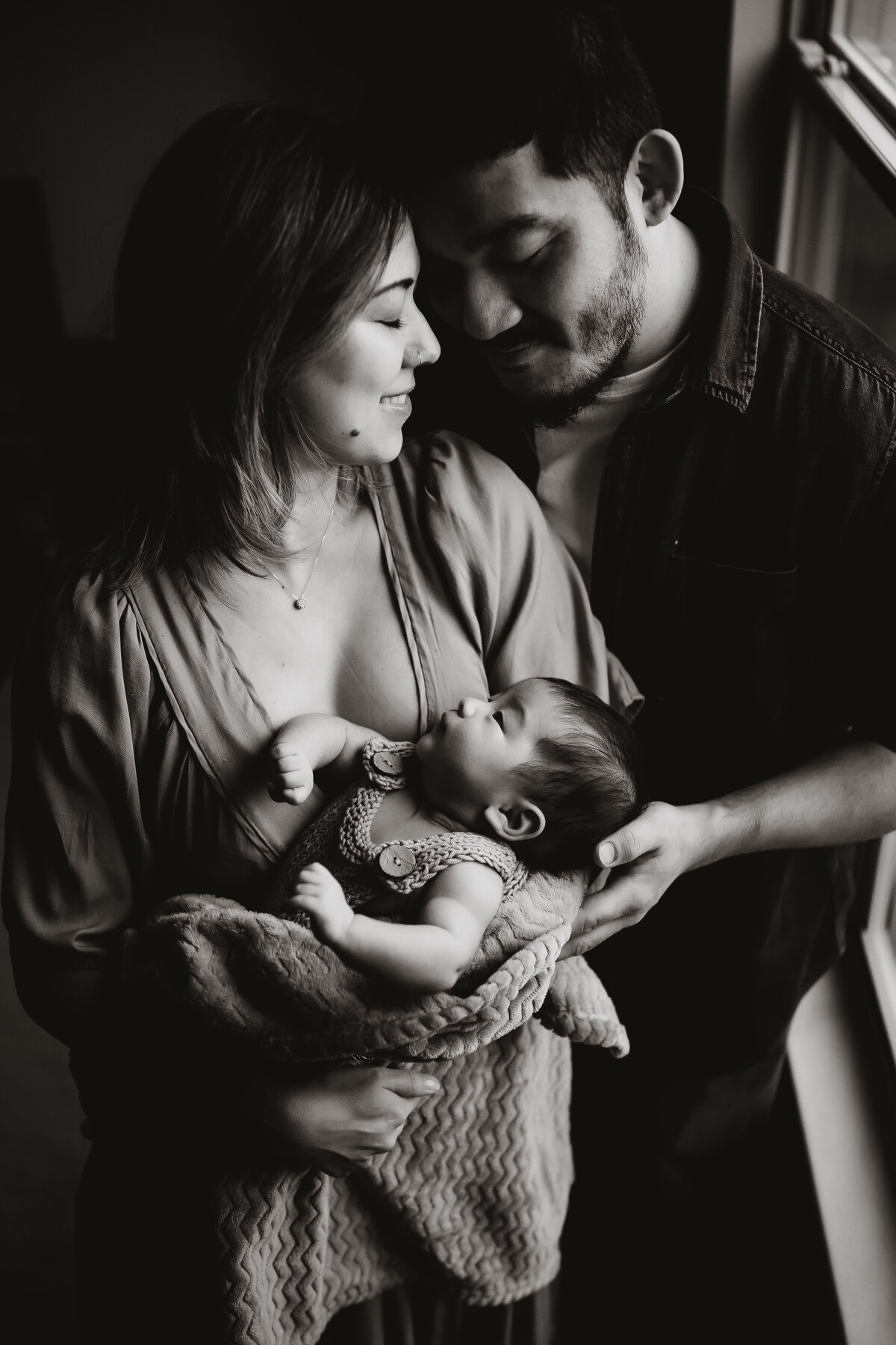 high end newborn cuddly portraits