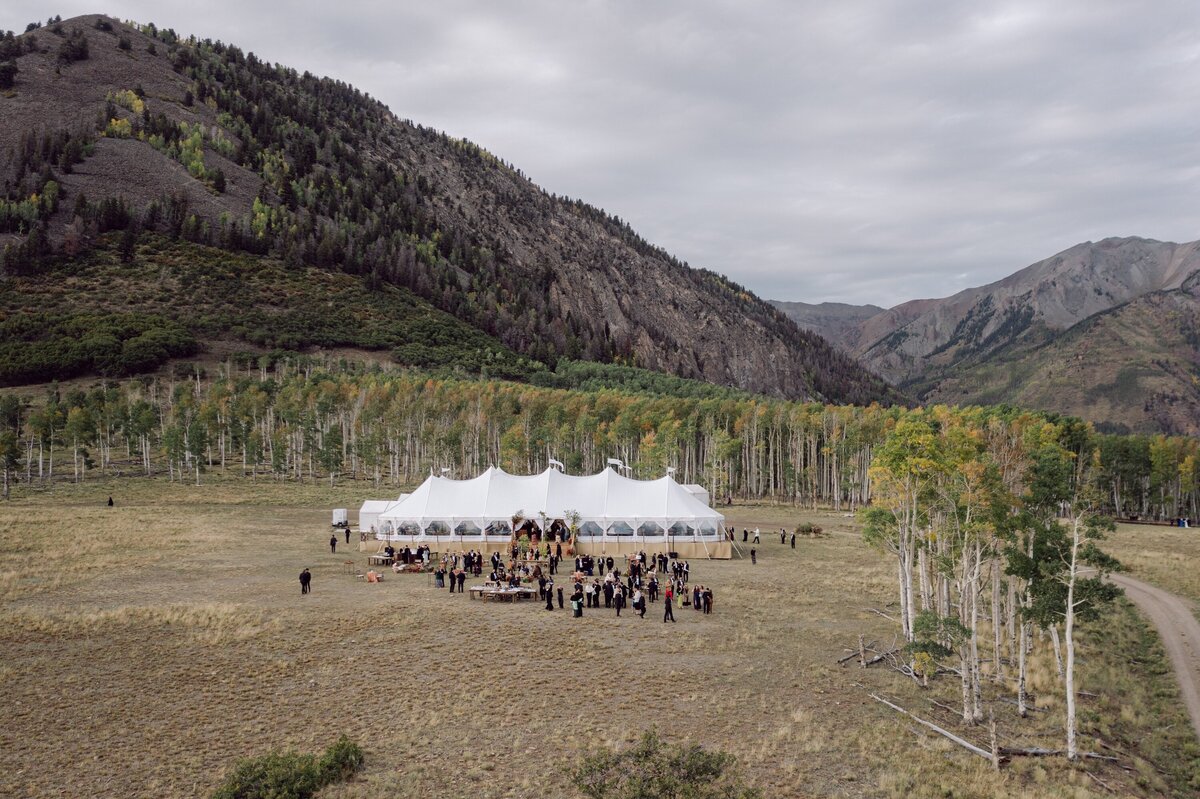 AbieLivesayPhotography-TellurideWeddingPhotographer-SoireeTelluride-TellurideGoldenLedge-MaggieTucker-2304
