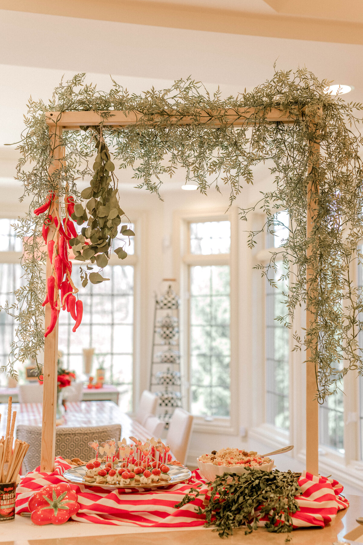 custom-event-decor-737