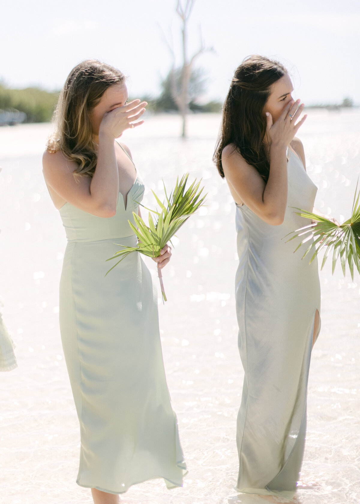 alessandra-shane-harbour-island-wedding-hollyclarkphotography-h-520