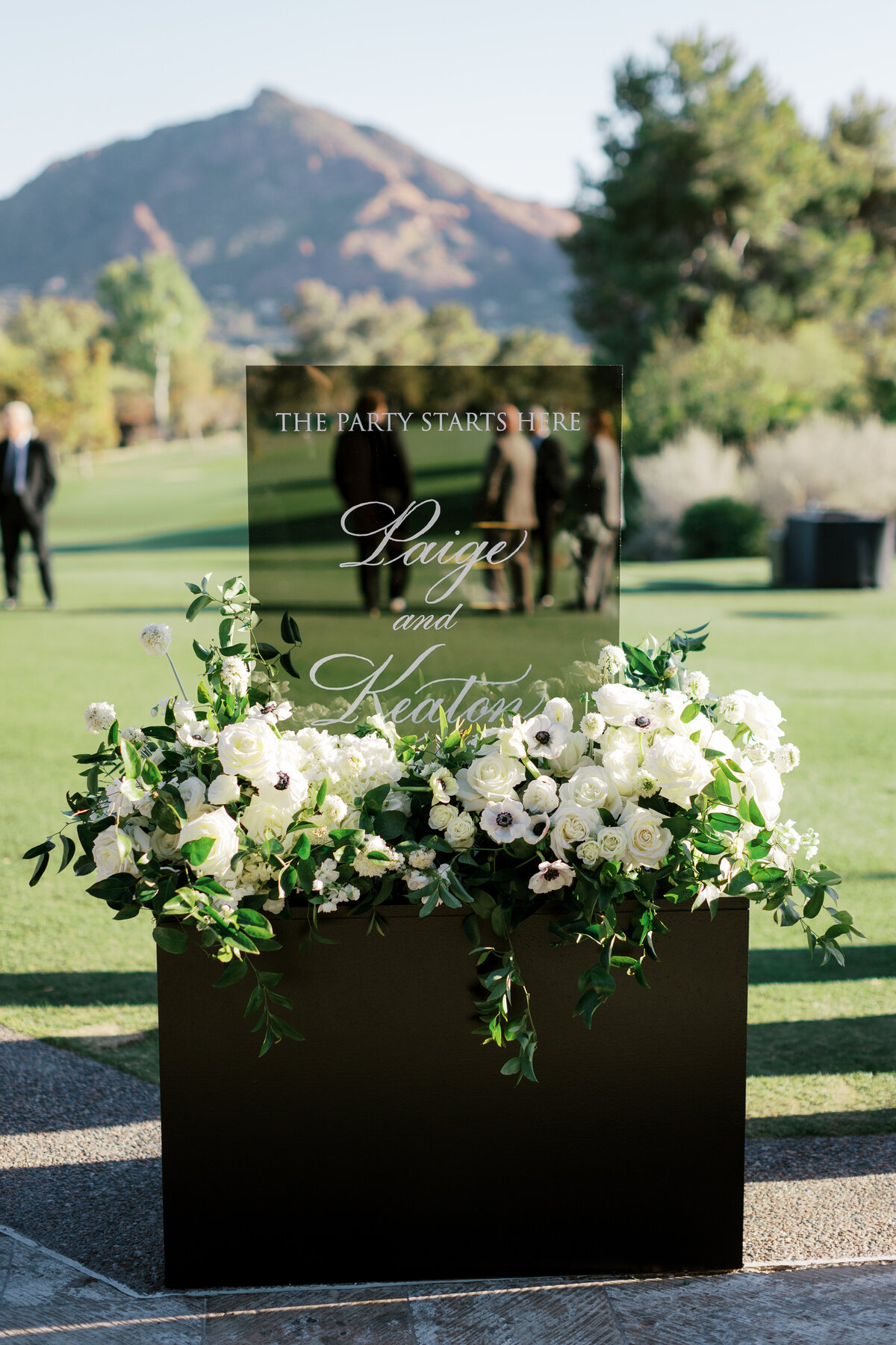 MRANDMRSGLOVER600