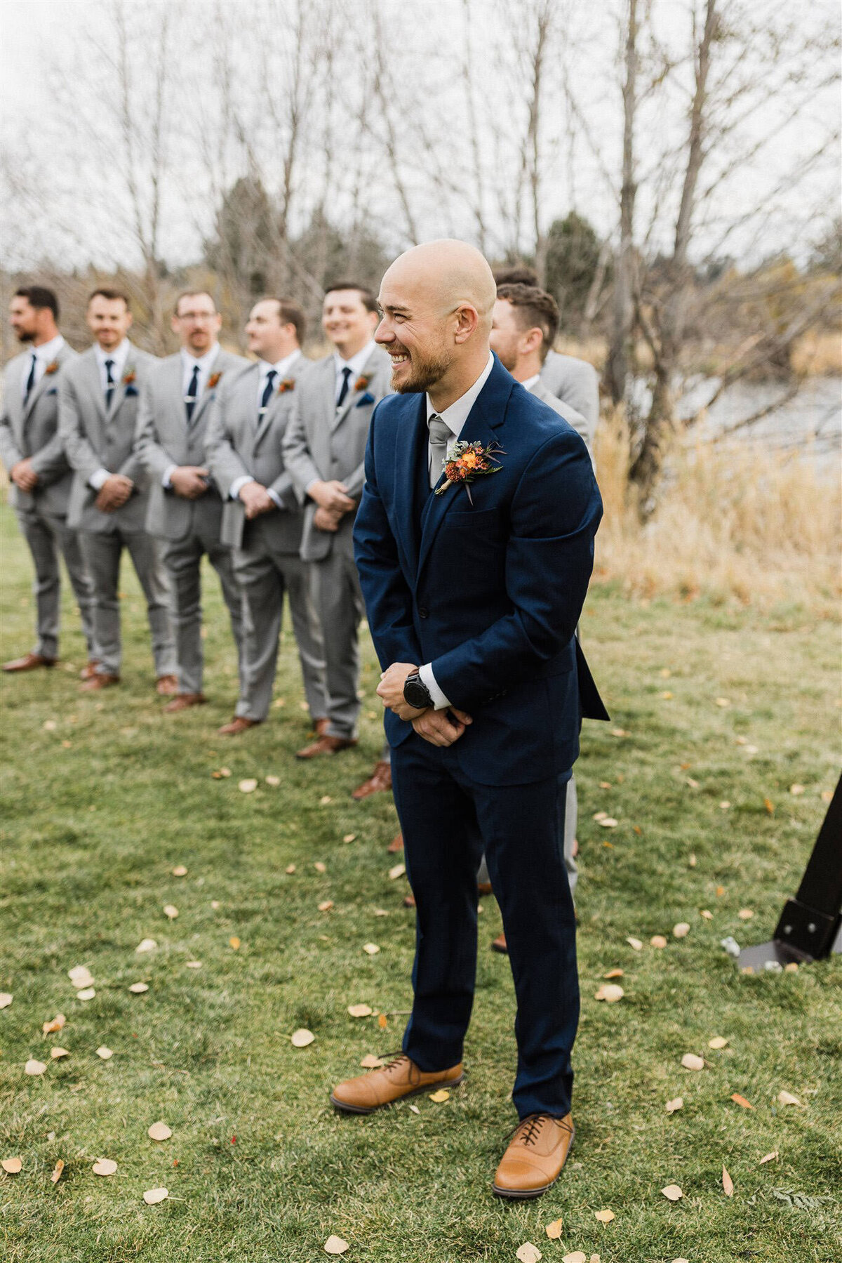 black-butte-ranch-sisters-oregon-wedding-012