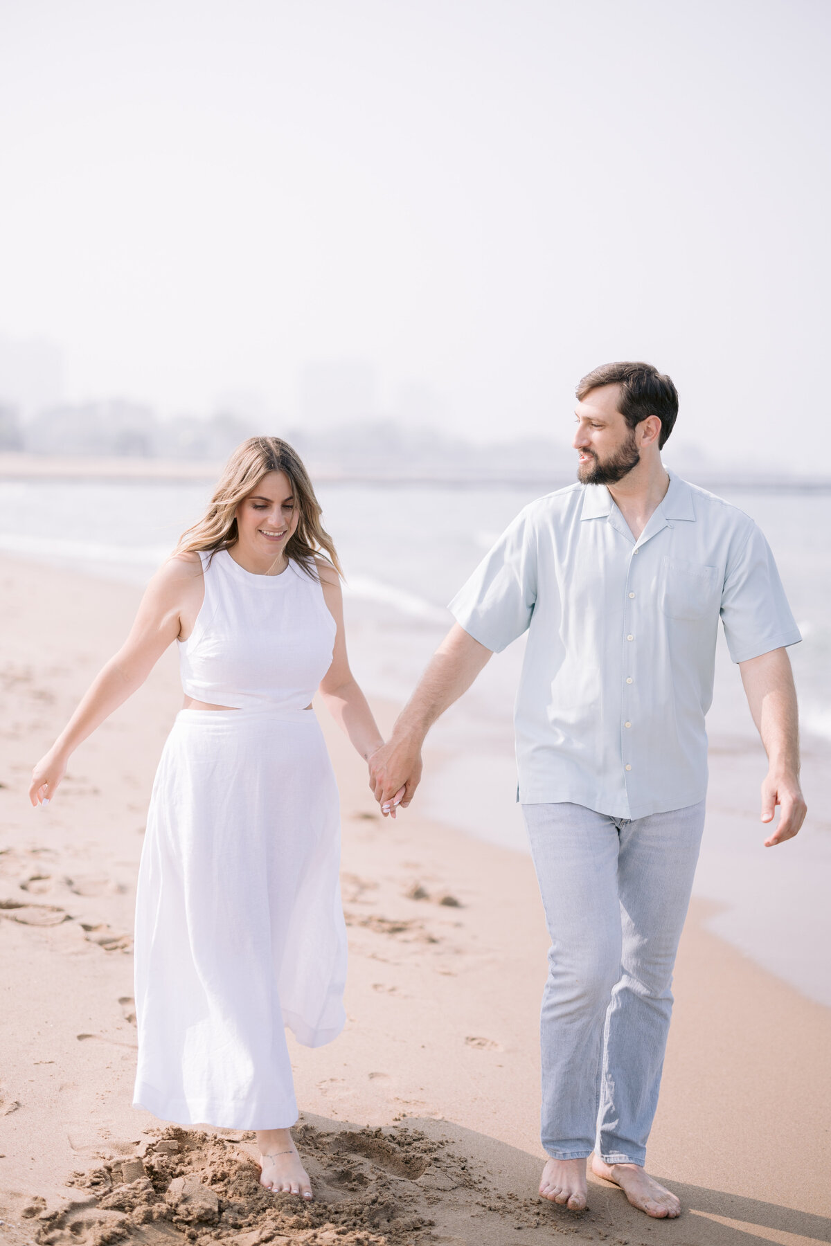 Cassandra&JoshsEngagement_NorthAvenueBeach_0202