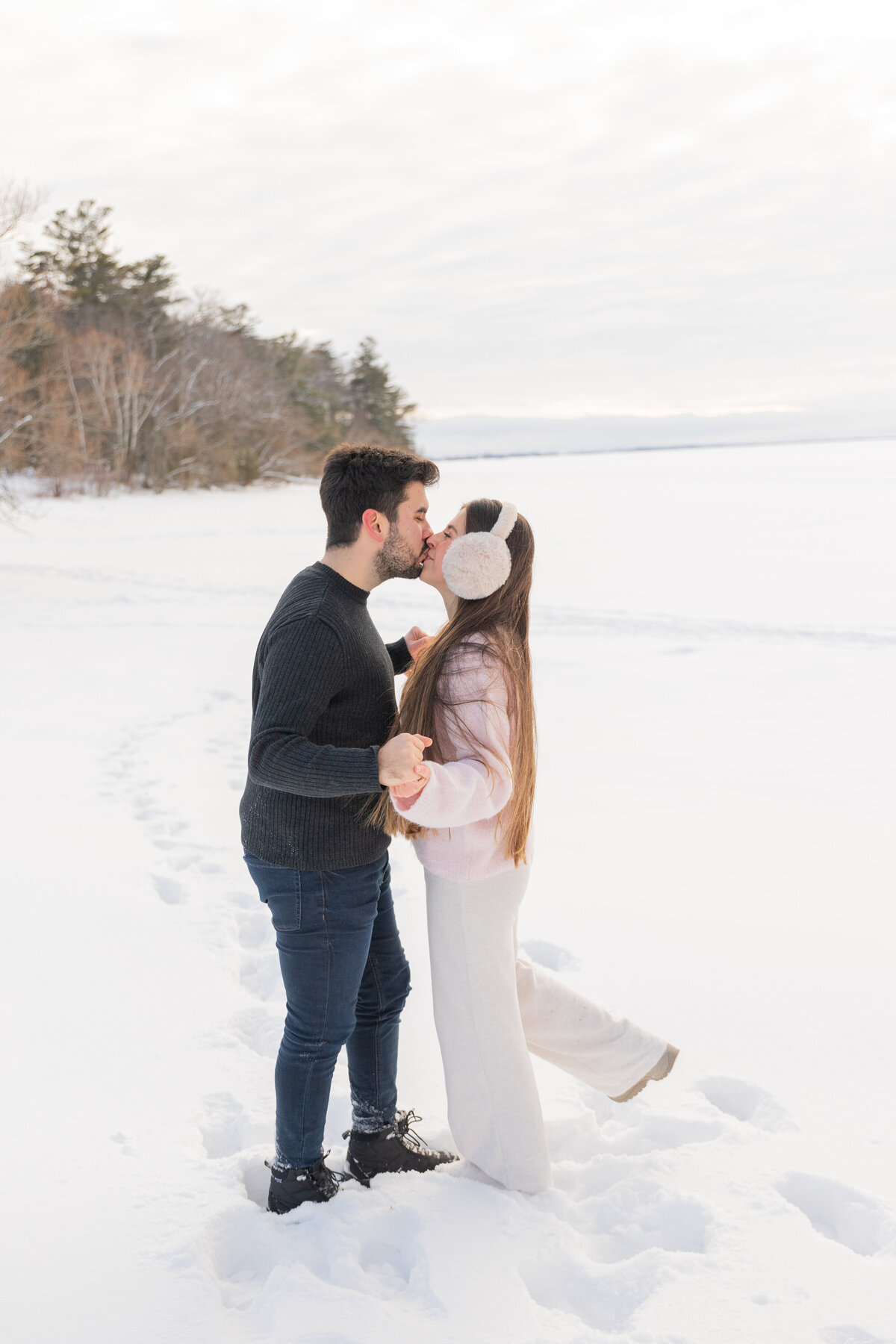 Sara+Lorenzo_Canada-Ontario_Melissa-Nicole-Photos-311