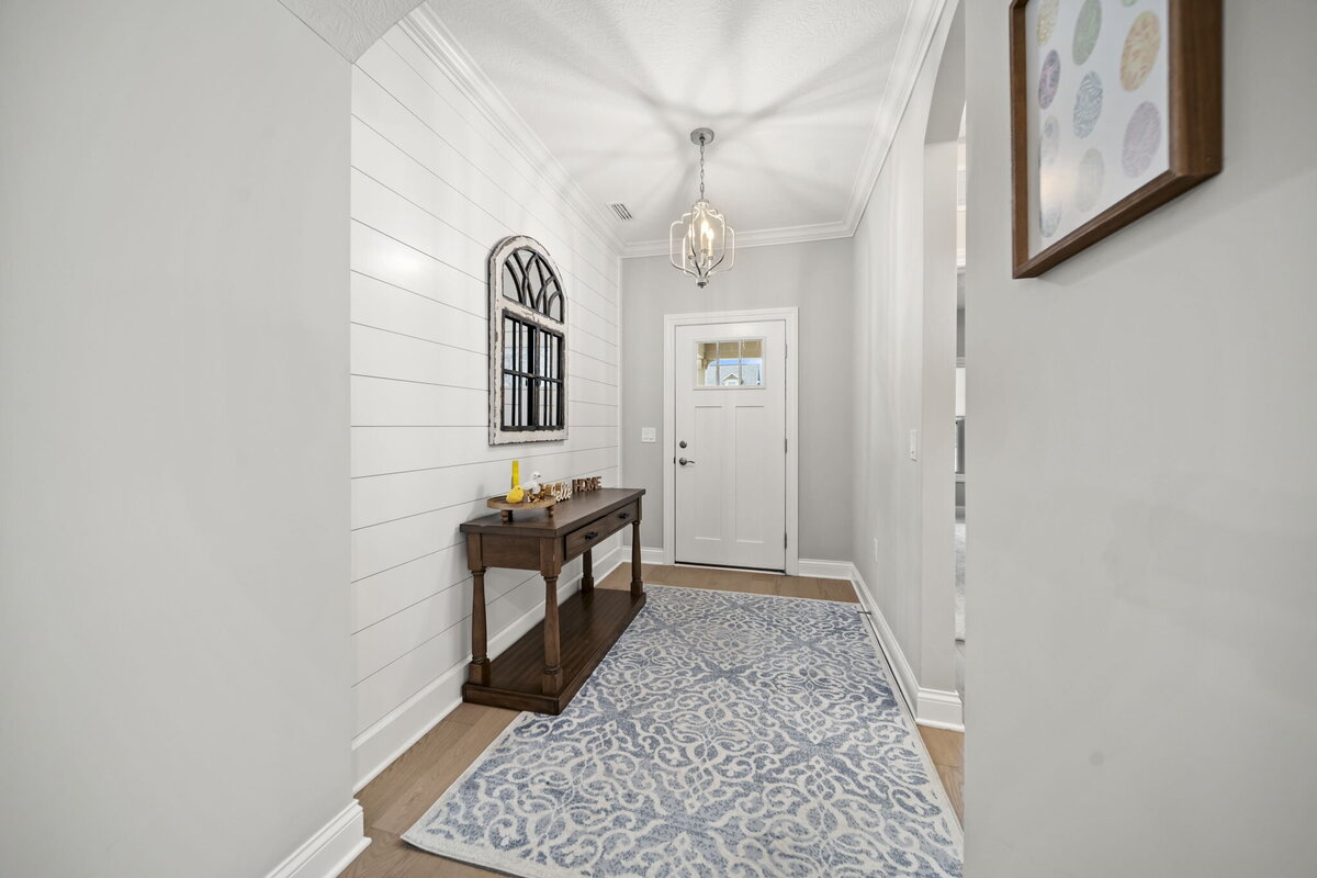 13-web-or-mls-A7403557