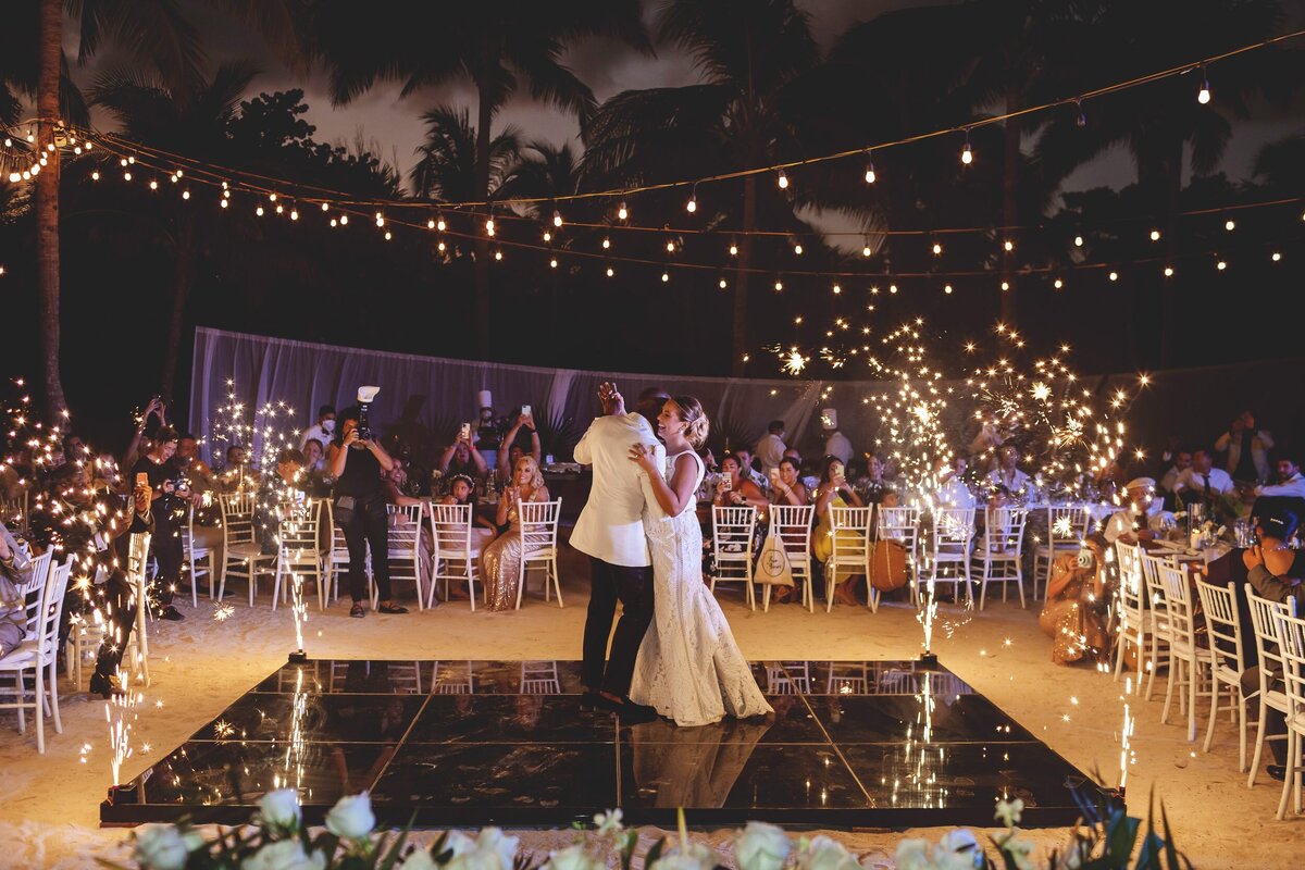 Bride and grooms first dance at Riviera Maya Wedding