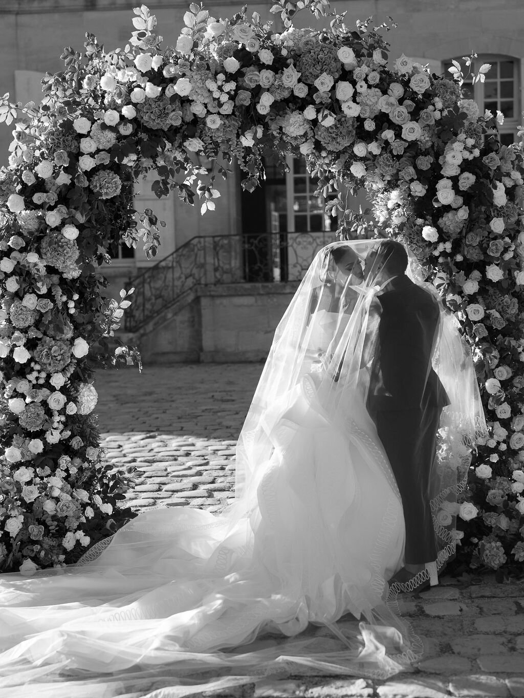 Chateau_de _Villette_paris_wedding_florist_capucineatelierfloral-234