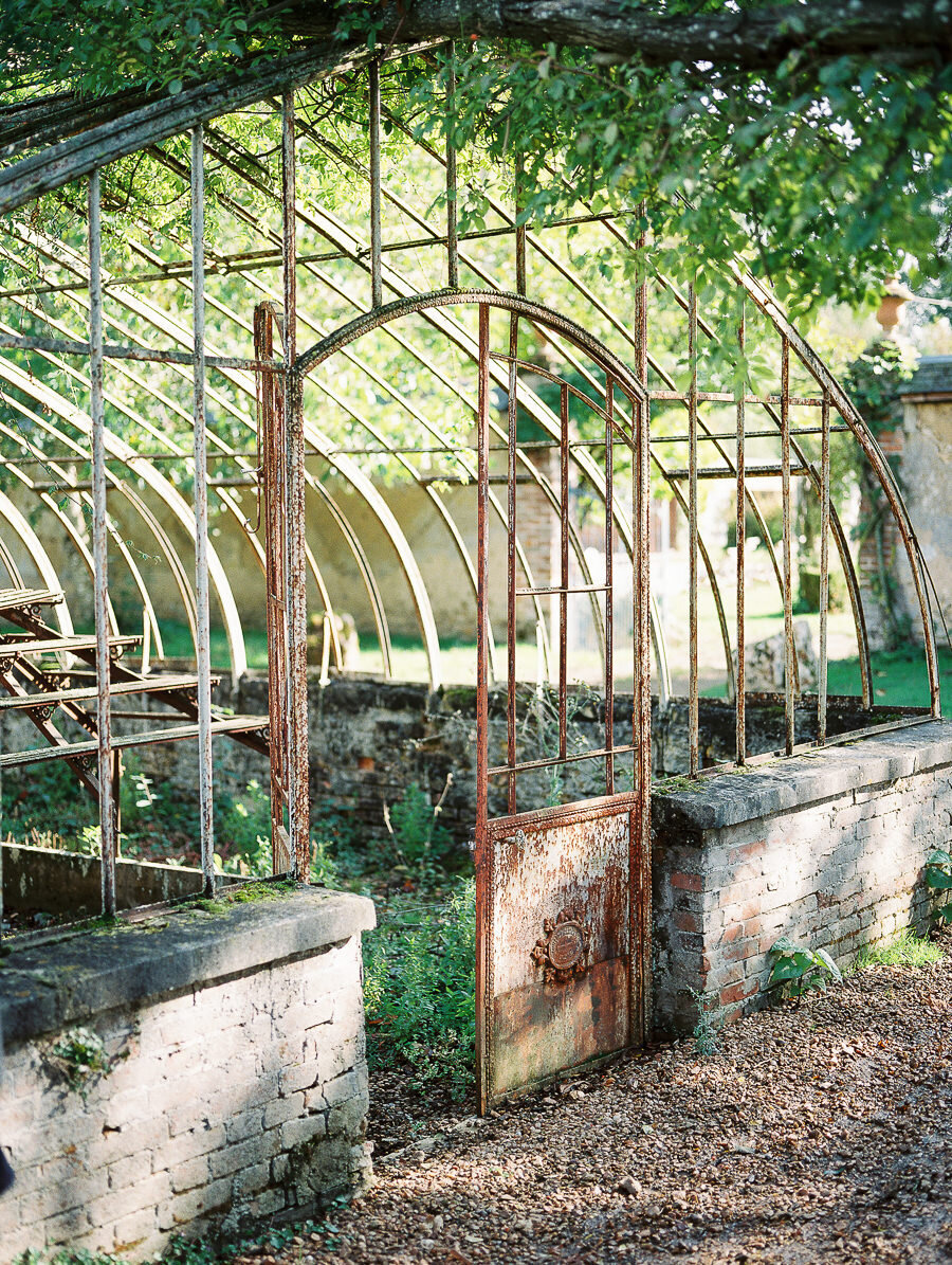 Chateau_de_Bouthonvilliers_Dangeau_France_Wedding_Megan_Harris_Photography-81