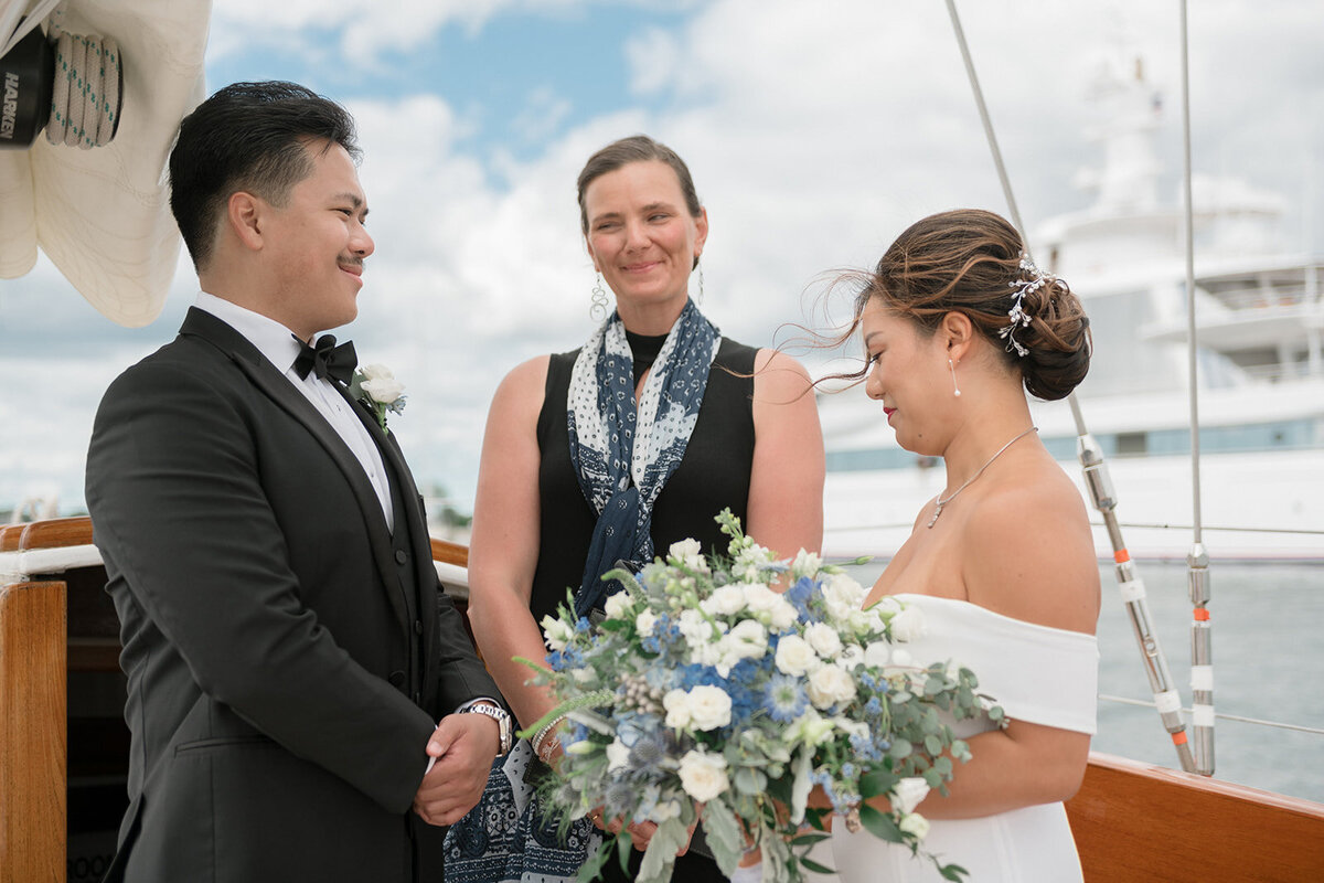 Elopement_Sailboat_Wedding_Newport_RIHBP_1529197CHilaryBPhotography